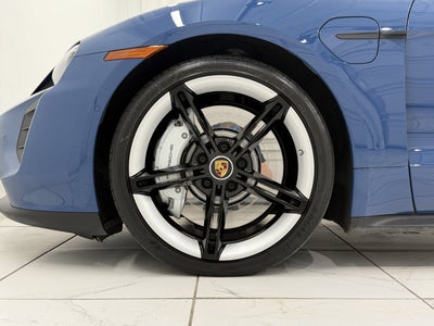 2023 Porsche Taycan Gts