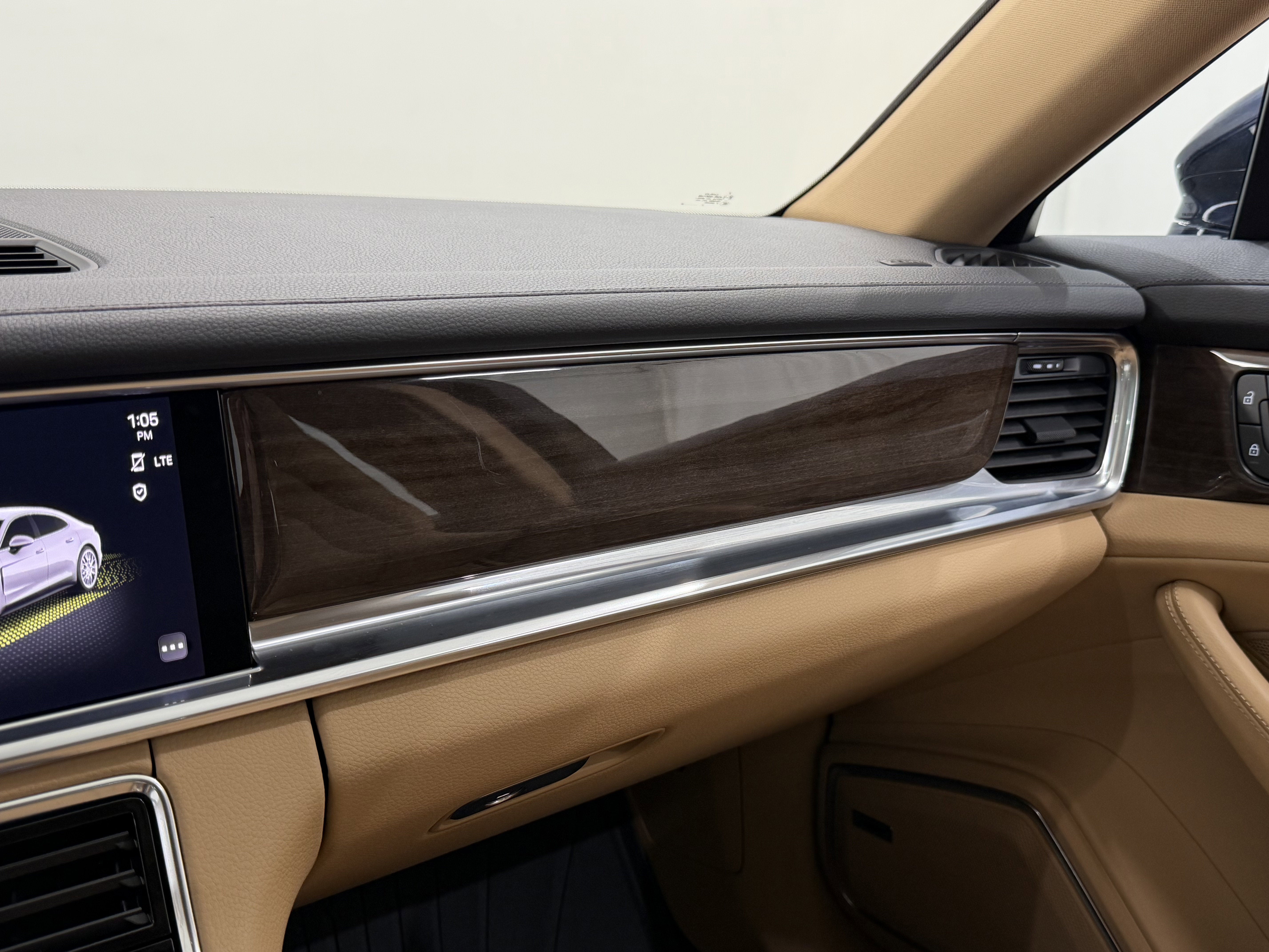 2023 Porsche Panamera 4 E-Hybrid