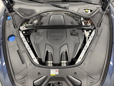 2023 Porsche Panamera 4 E-Hybrid