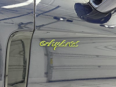 2023 Porsche Panamera 4 E-Hybrid