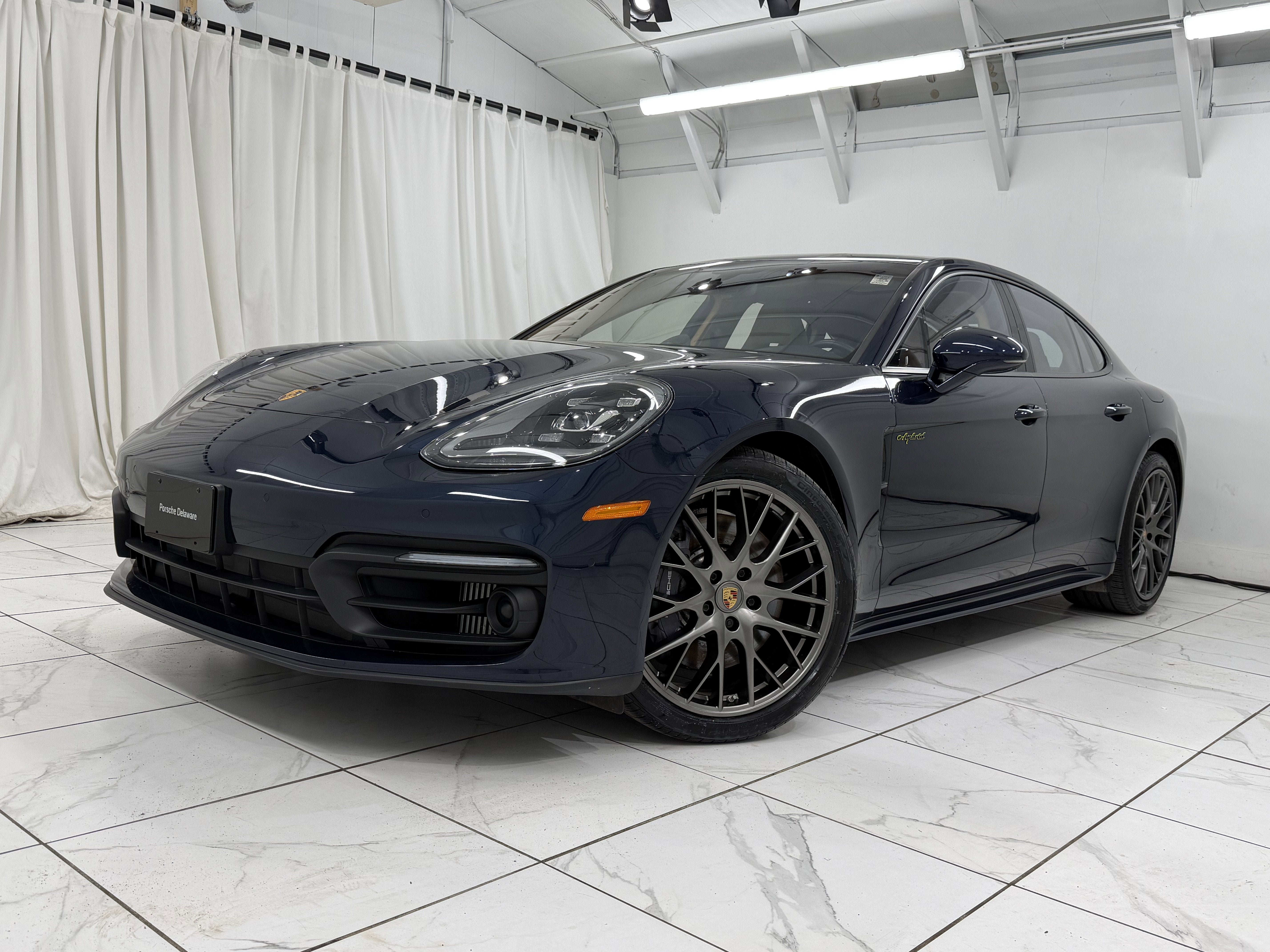 2023 Porsche Panamera 4 E-Hybrid