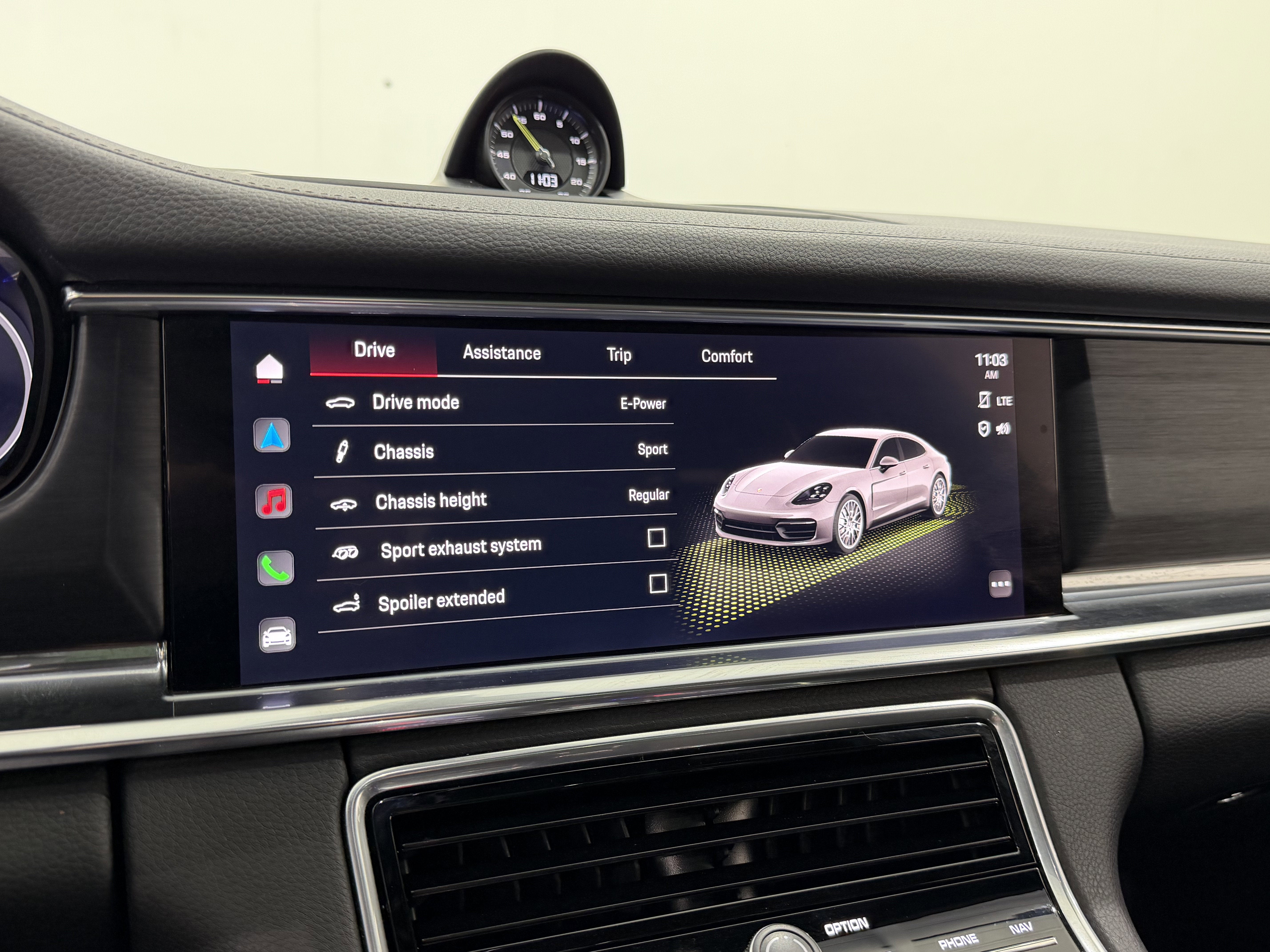 2023 Porsche Panamera 4 E-Hybrid Platinum Edition