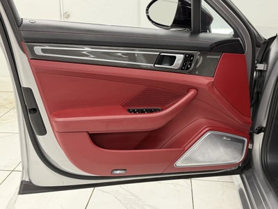 2019 Porsche Panamera Turbo S E-Hybrid