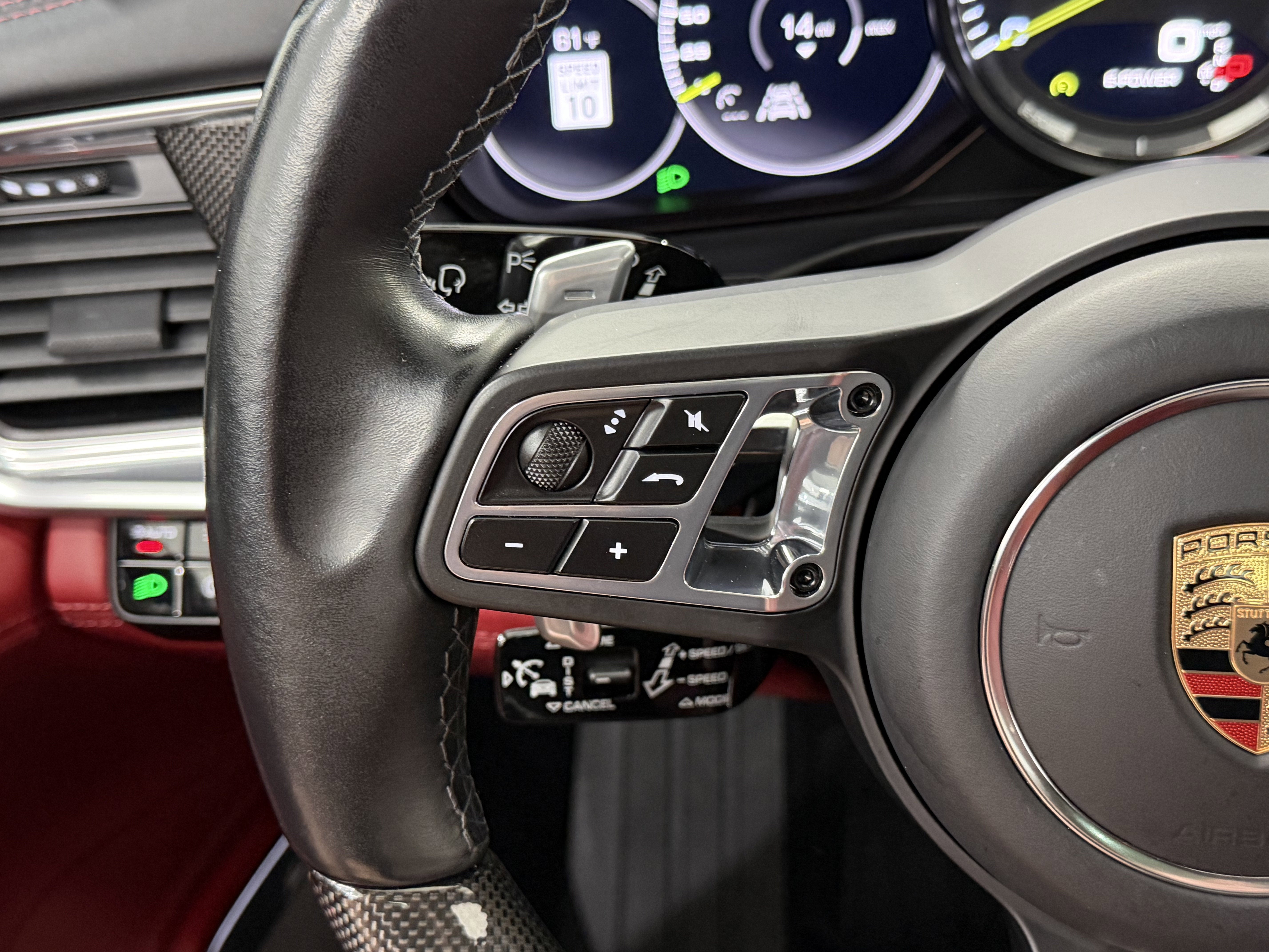 2019 Porsche Panamera Turbo S E-Hybrid