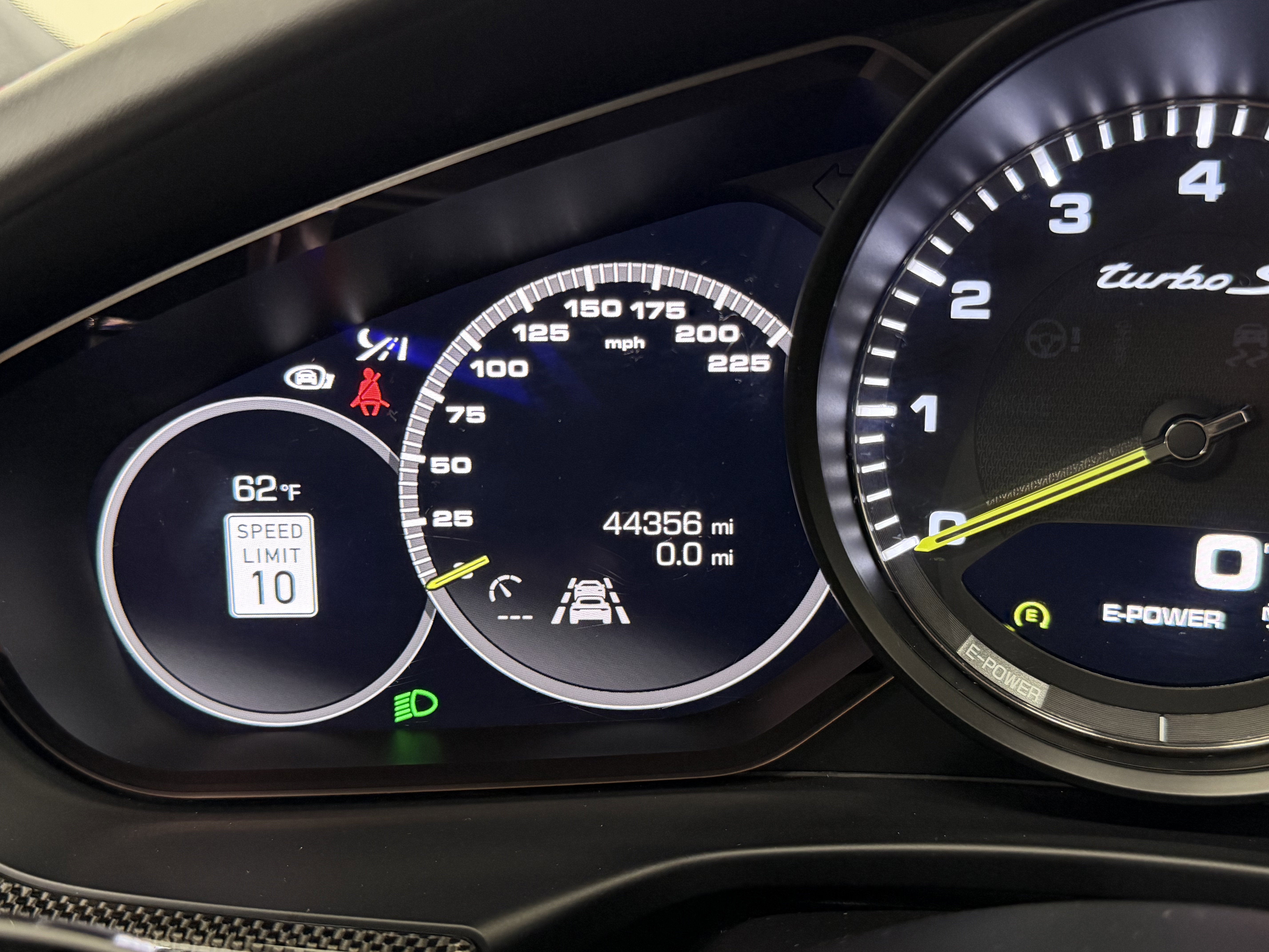 2019 Porsche Panamera Turbo S E-Hybrid