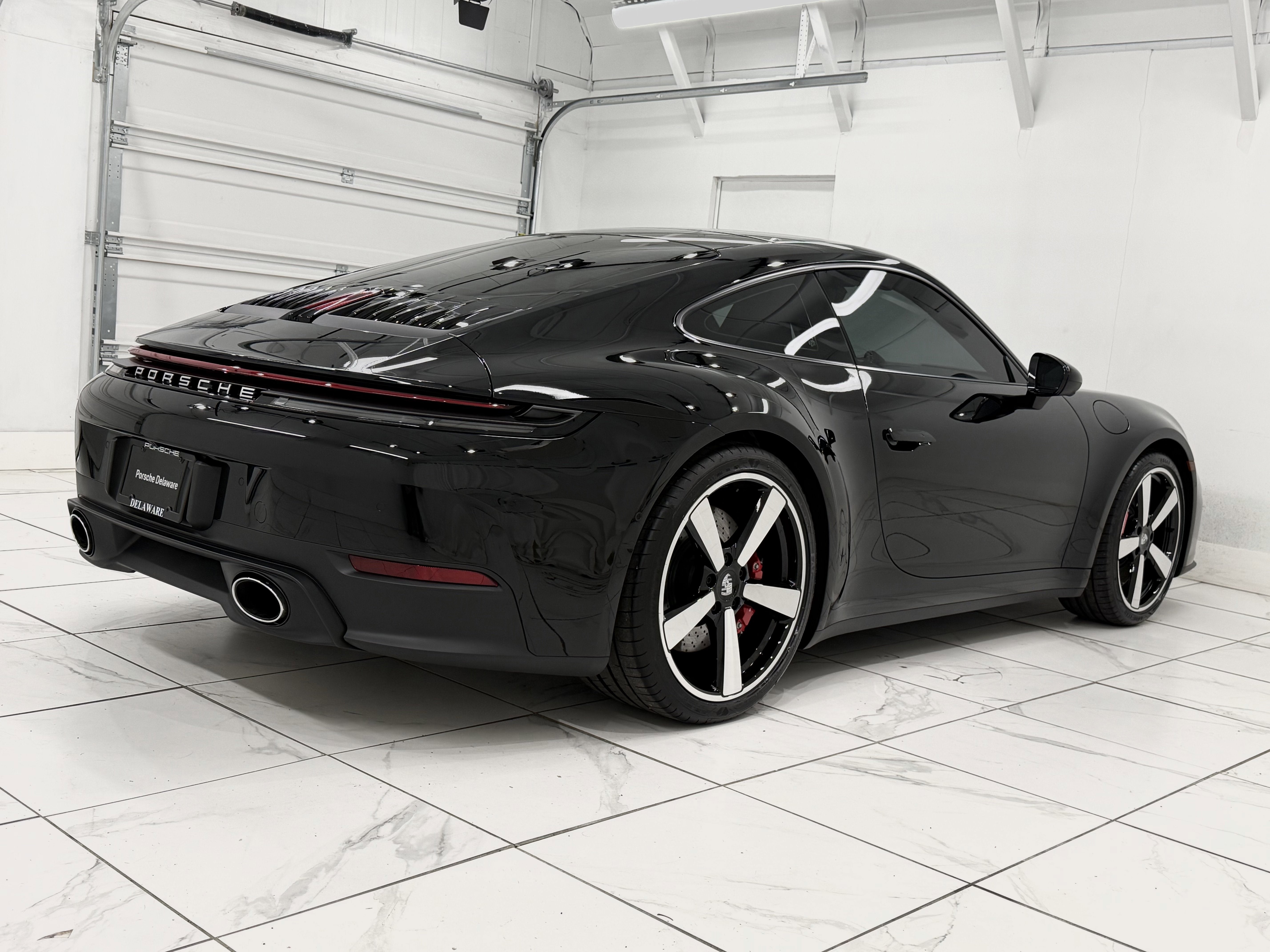 2025 Porsche 911 Carrera S