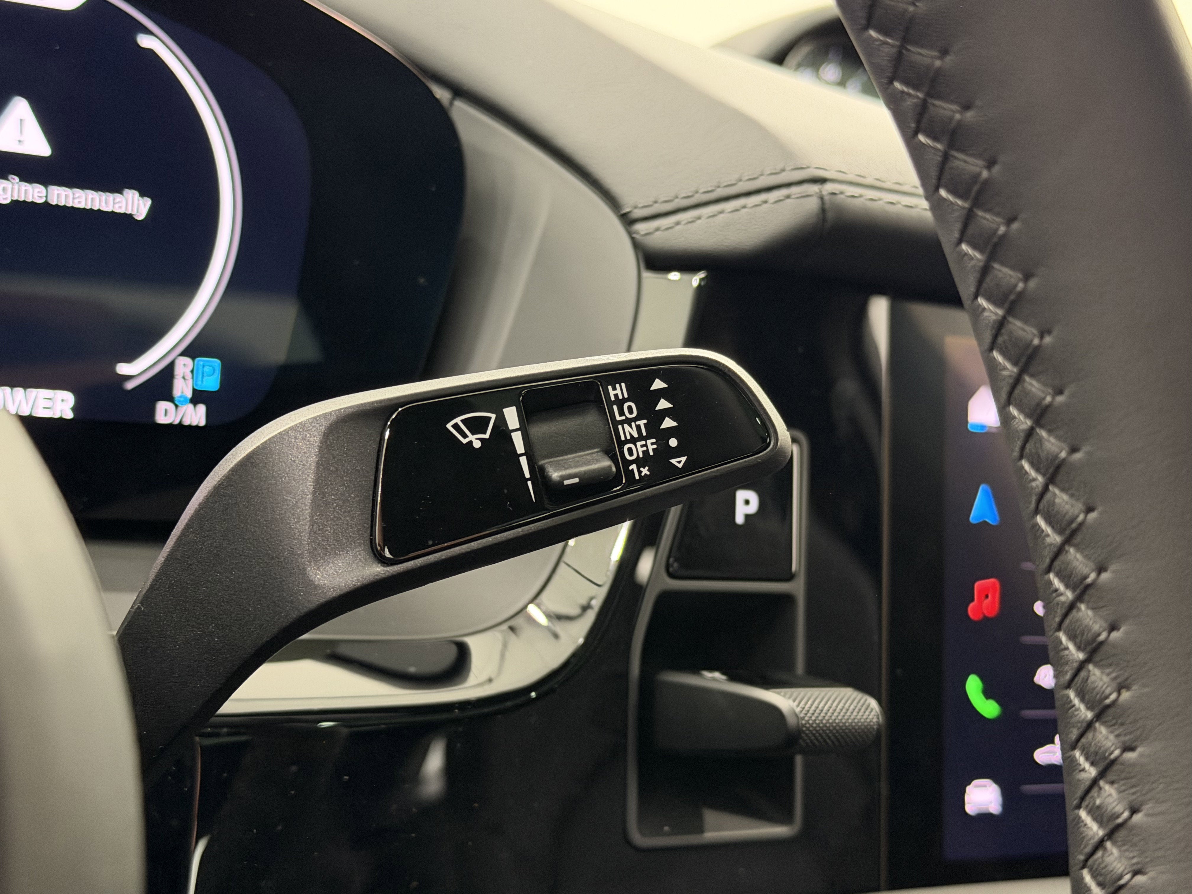 2025 Porsche Panamera Turbo S E-Hybrid