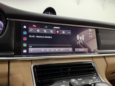 2023 Porsche Panamera 4 Platinum Edition