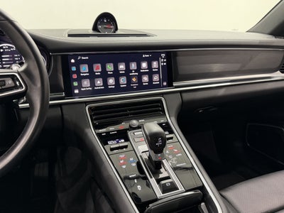 2023 Porsche Panamera 4 Platinum Edition
