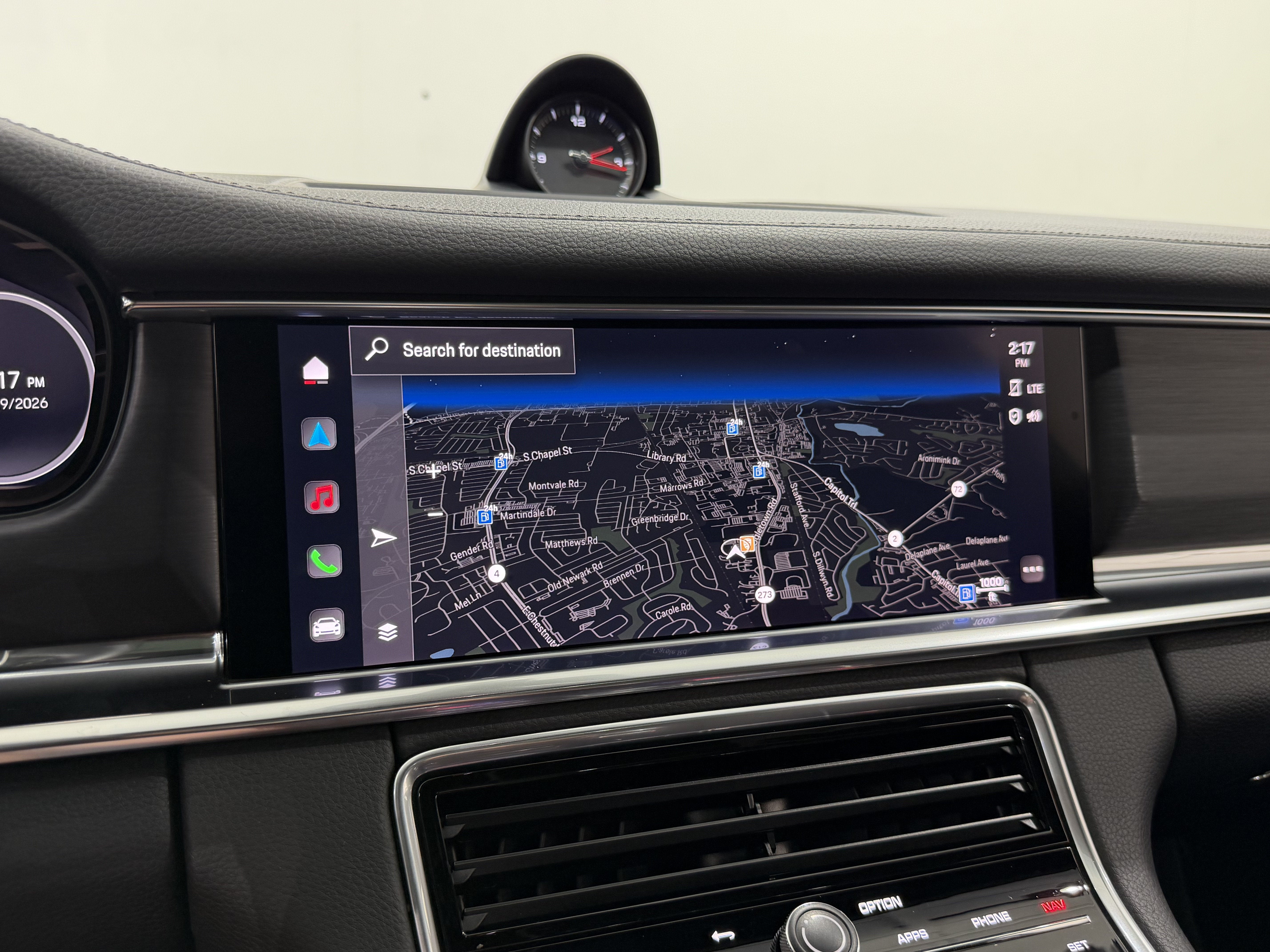 2023 Porsche Panamera 4 Platinum Edition