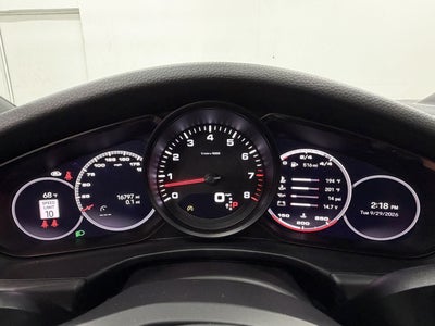 2023 Porsche Panamera 4 Platinum Edition