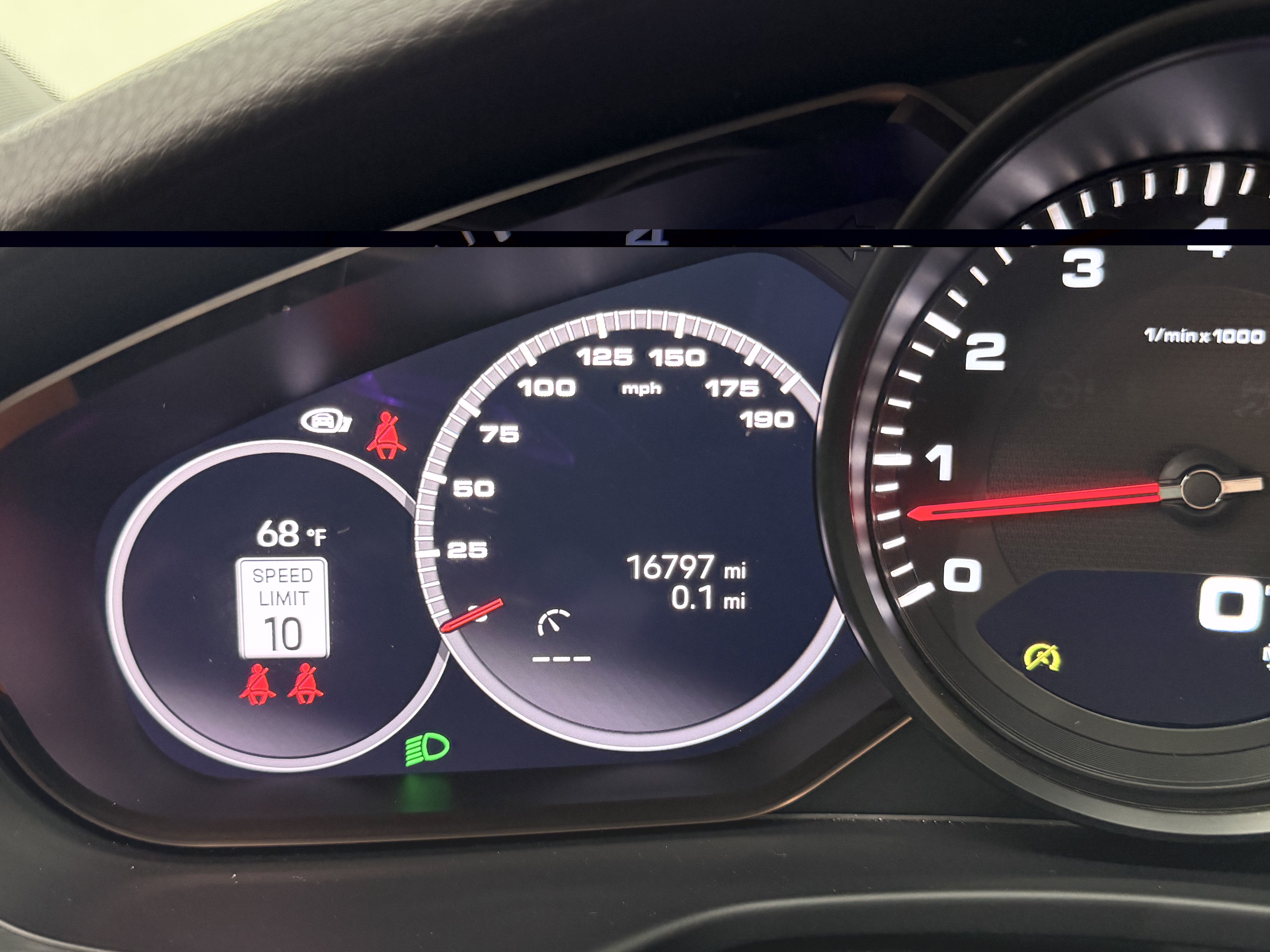 2023 Porsche Panamera 4 Platinum Edition