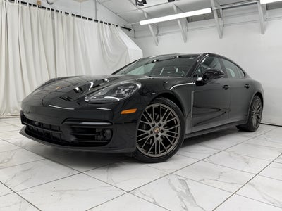 2023 Porsche Panamera 4 Platinum Edition