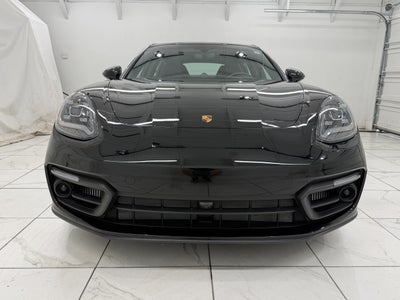 2023 Porsche Panamera 4 Platinum Edition