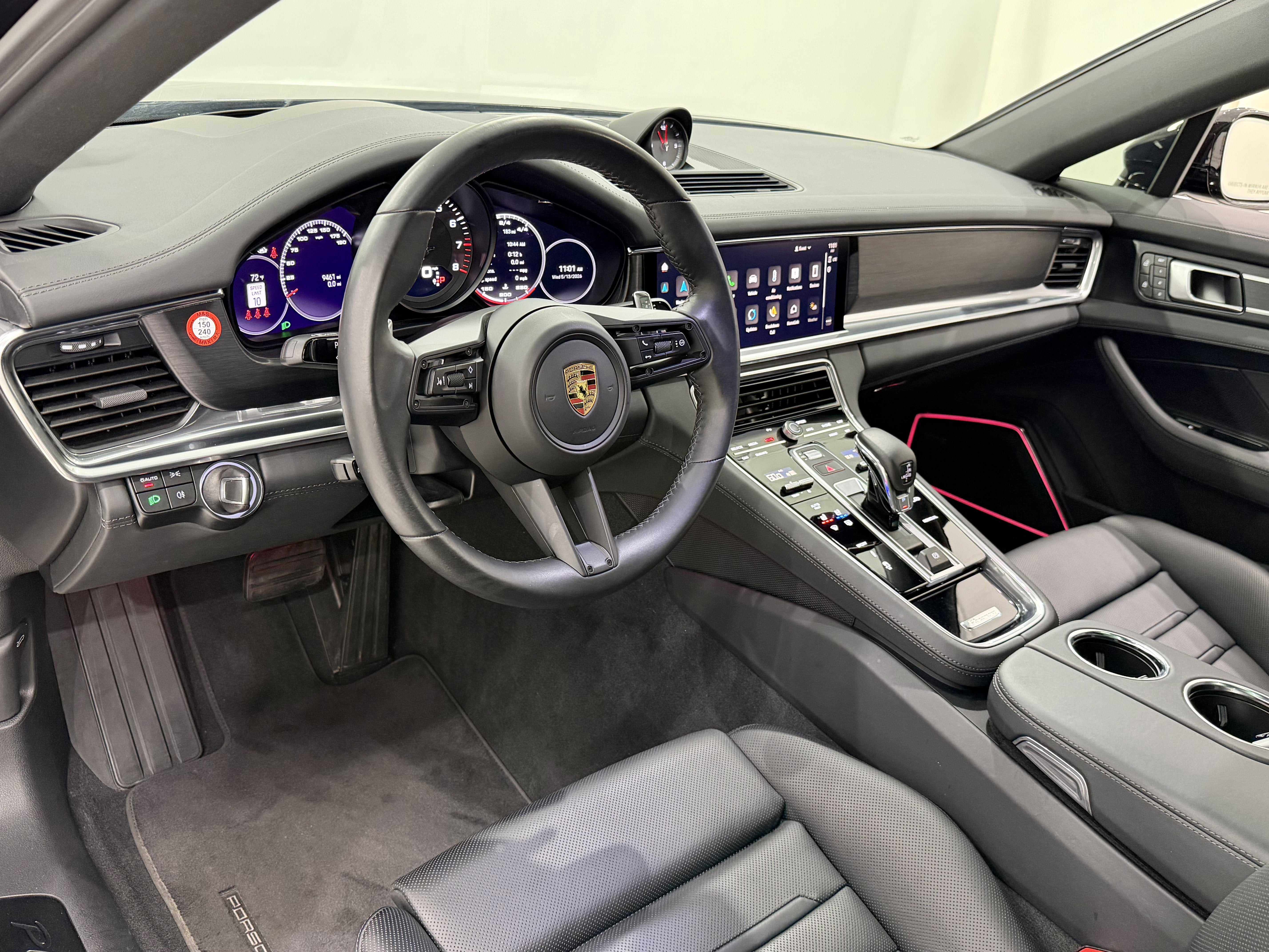 2023 Porsche Panamera 4 Platinum Edition