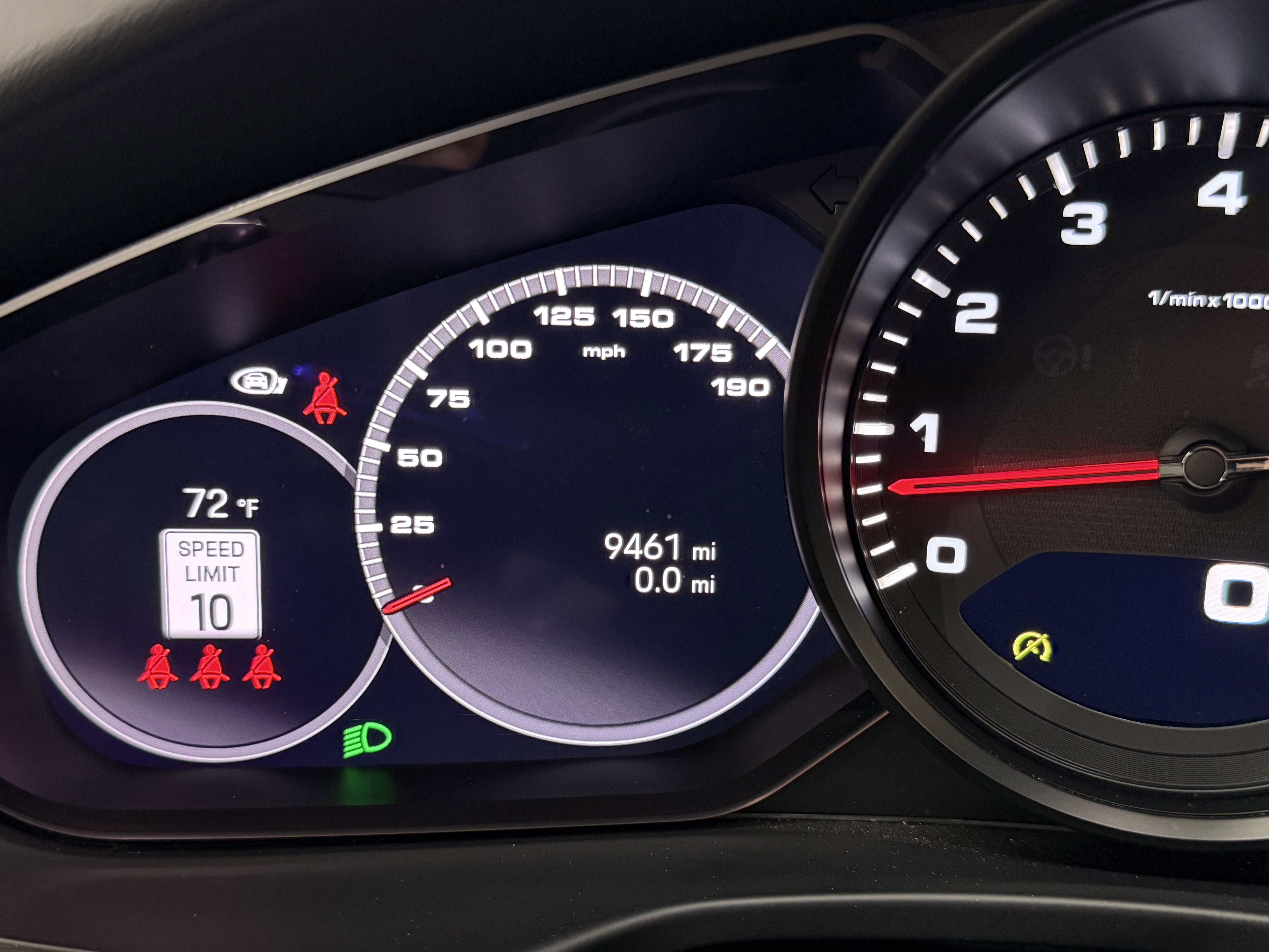 2023 Porsche Panamera 4 Platinum Edition