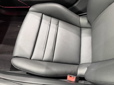 2023 Porsche Panamera 4 Platinum Edition