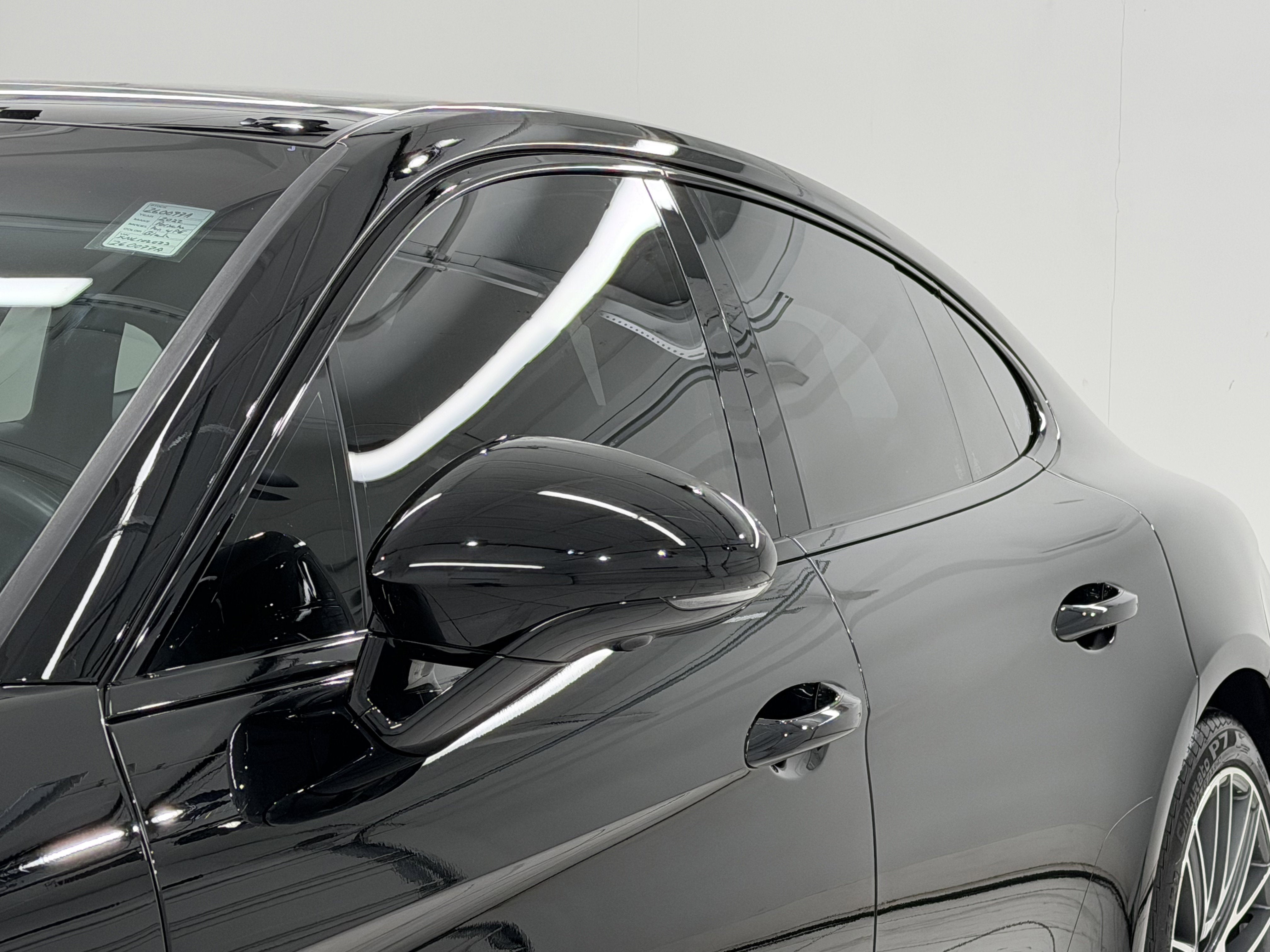 2022 Porsche Panamera 4 Platinum Edition