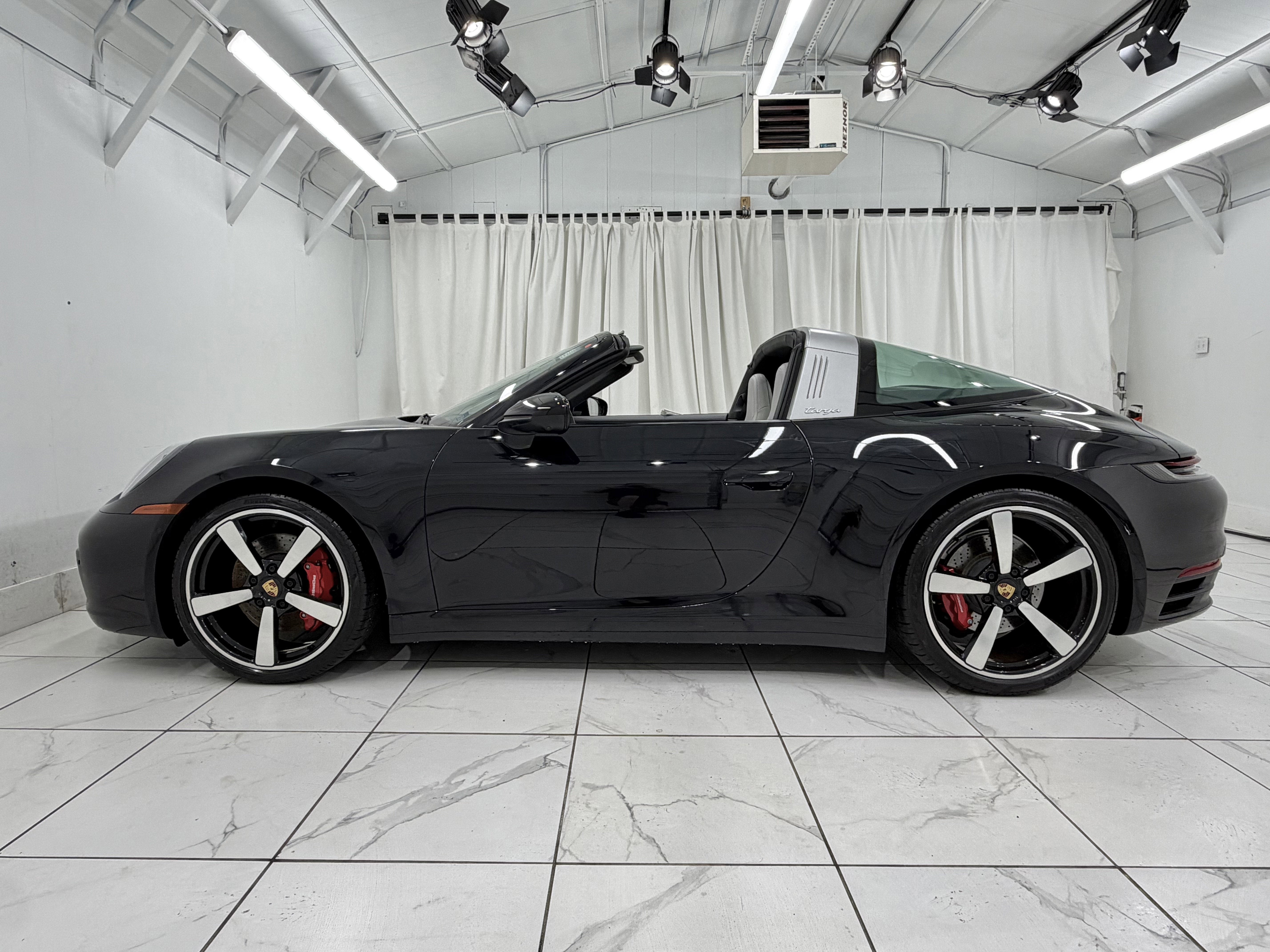 2022 Porsche 911 4S