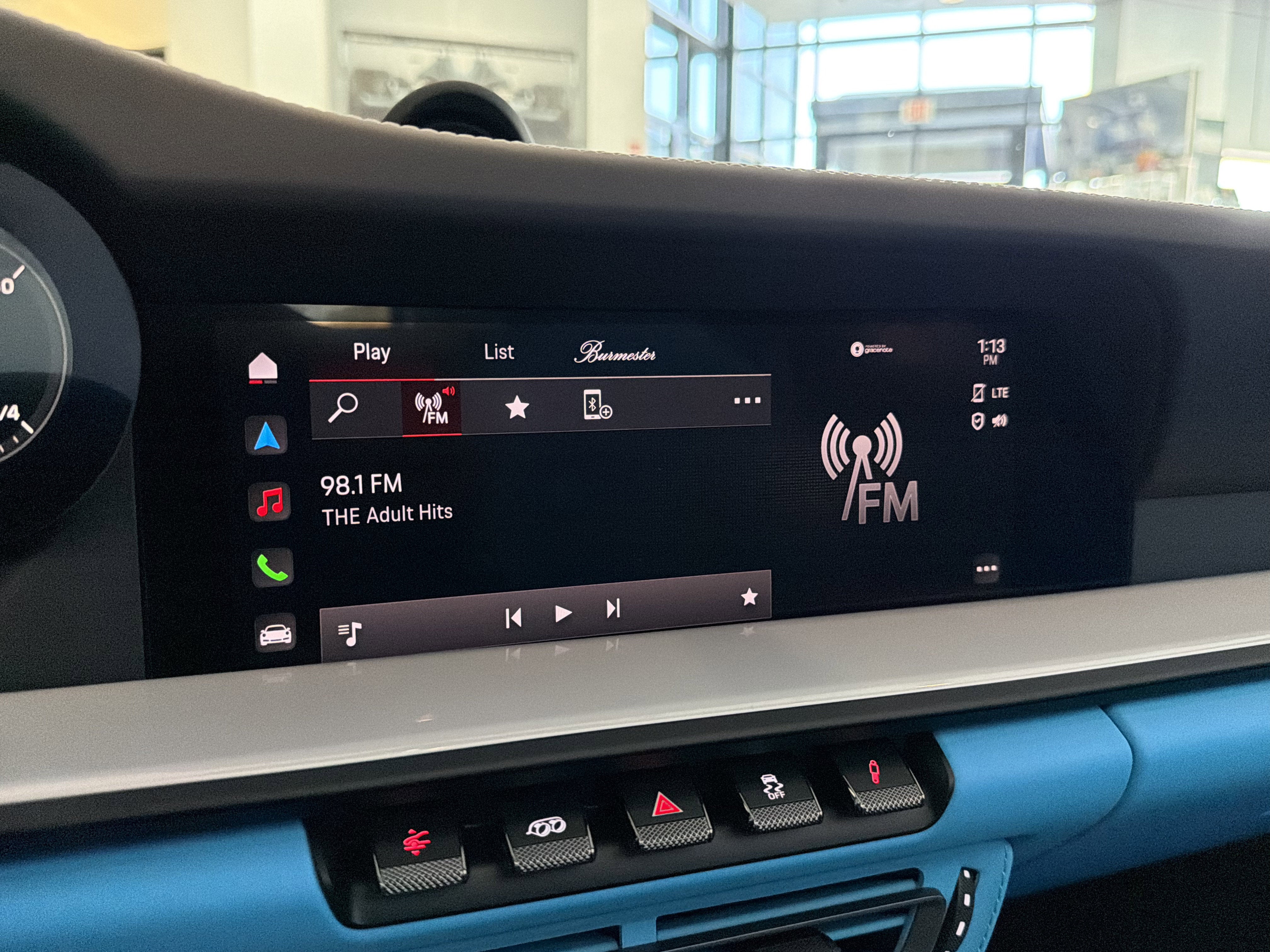 2024 Porsche 911 4 GTS