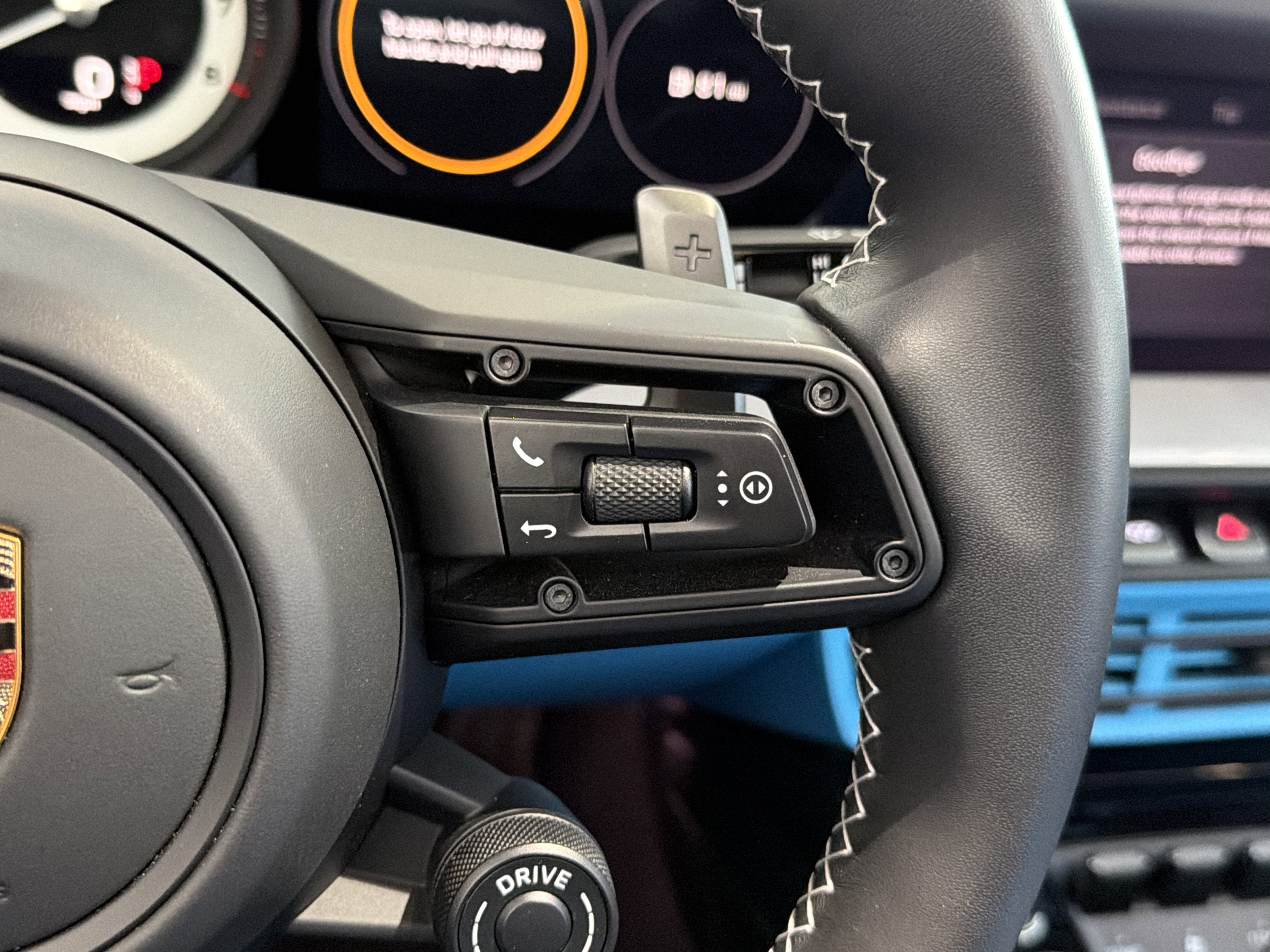 2024 Porsche 911 4 GTS