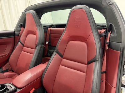 2025 Porsche 911 4 GTS