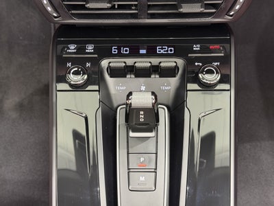 2025 Porsche 911 4 GTS