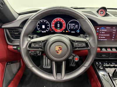 2025 Porsche 911 4 GTS