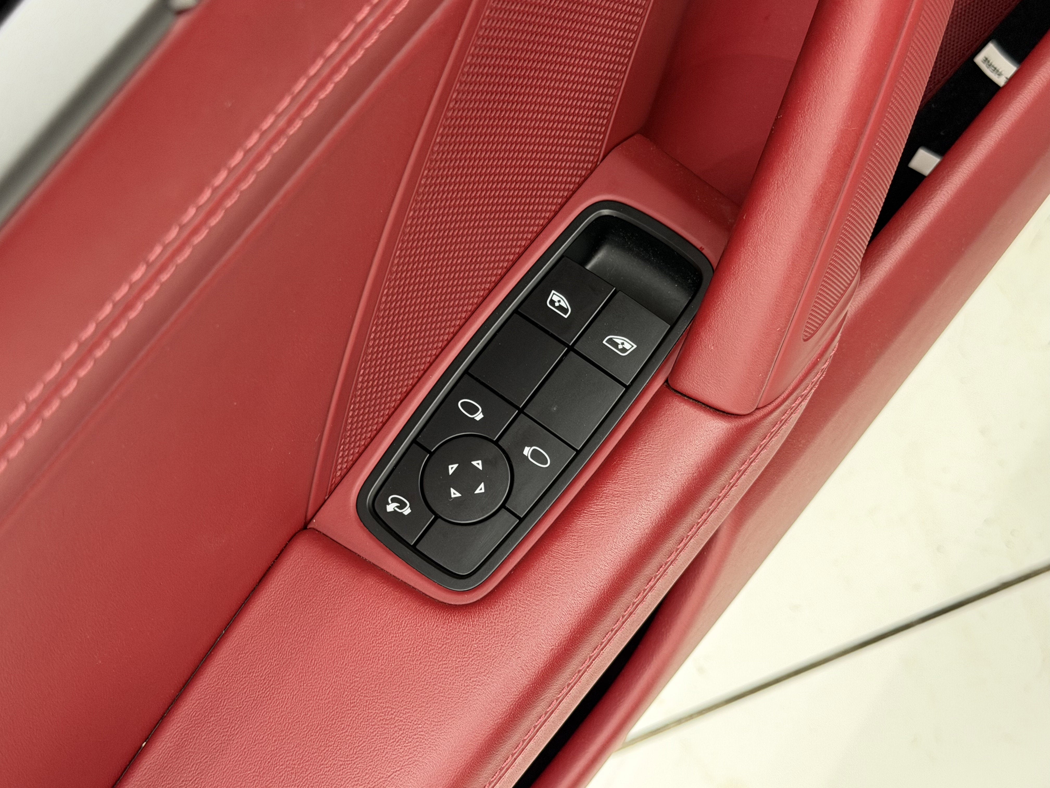 2023 Porsche 911 4S