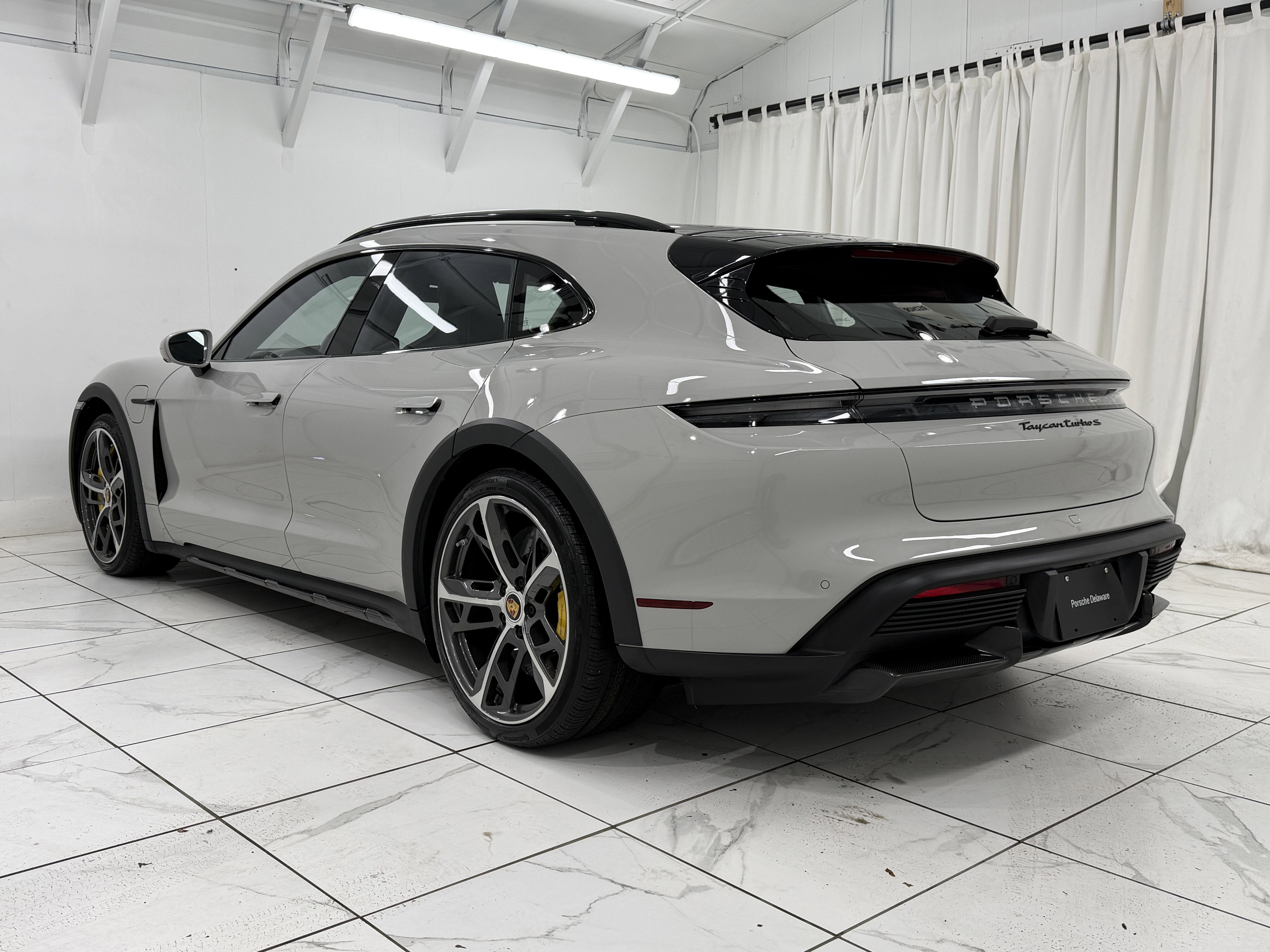 2023 Porsche Taycan Turbo S