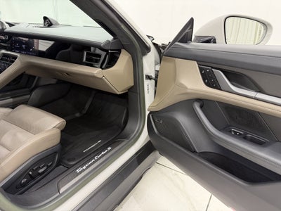 2023 Porsche Taycan Turbo S