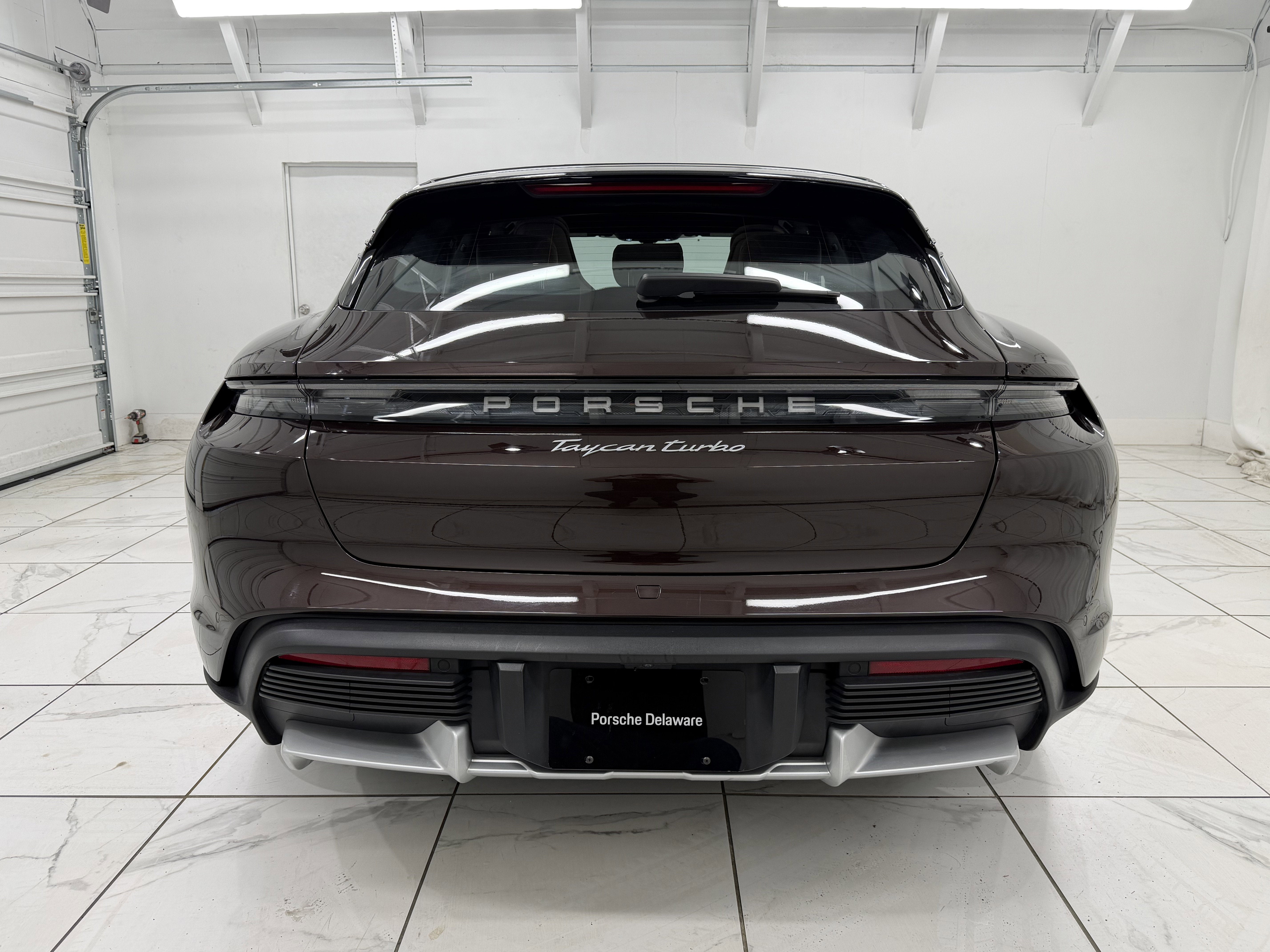 2023 Porsche Taycan Turbo