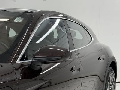 2023 Porsche Taycan Turbo