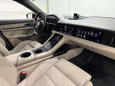 2023 Porsche Taycan Turbo