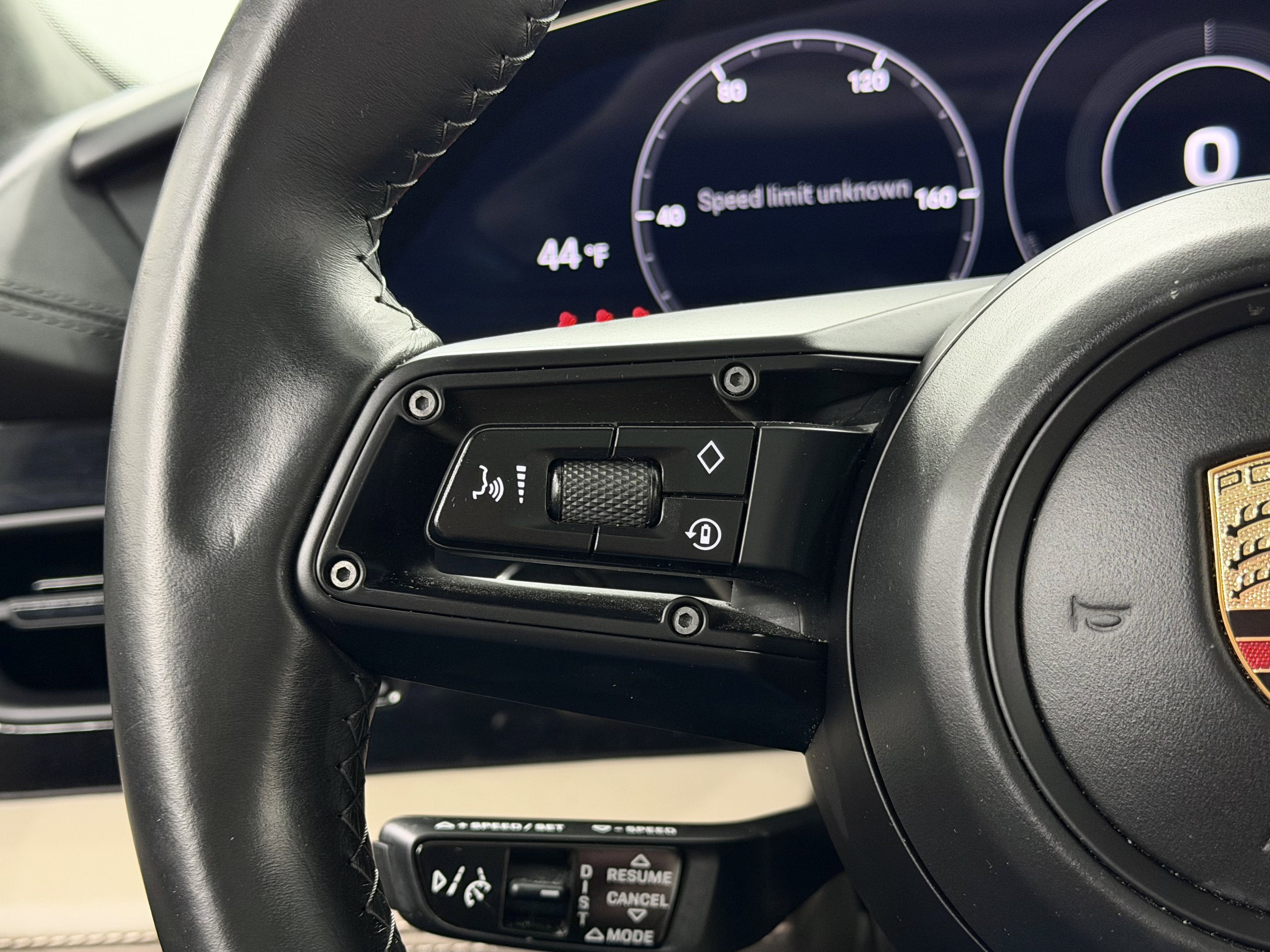 2023 Porsche Taycan Turbo