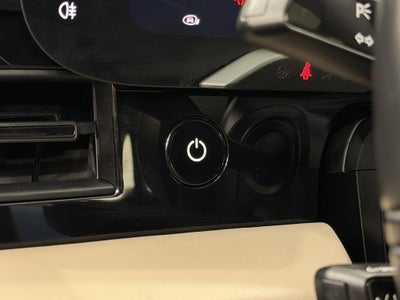 2023 Porsche Taycan Turbo