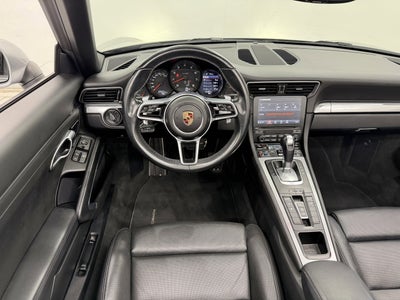 2017 Porsche 911 Carrera