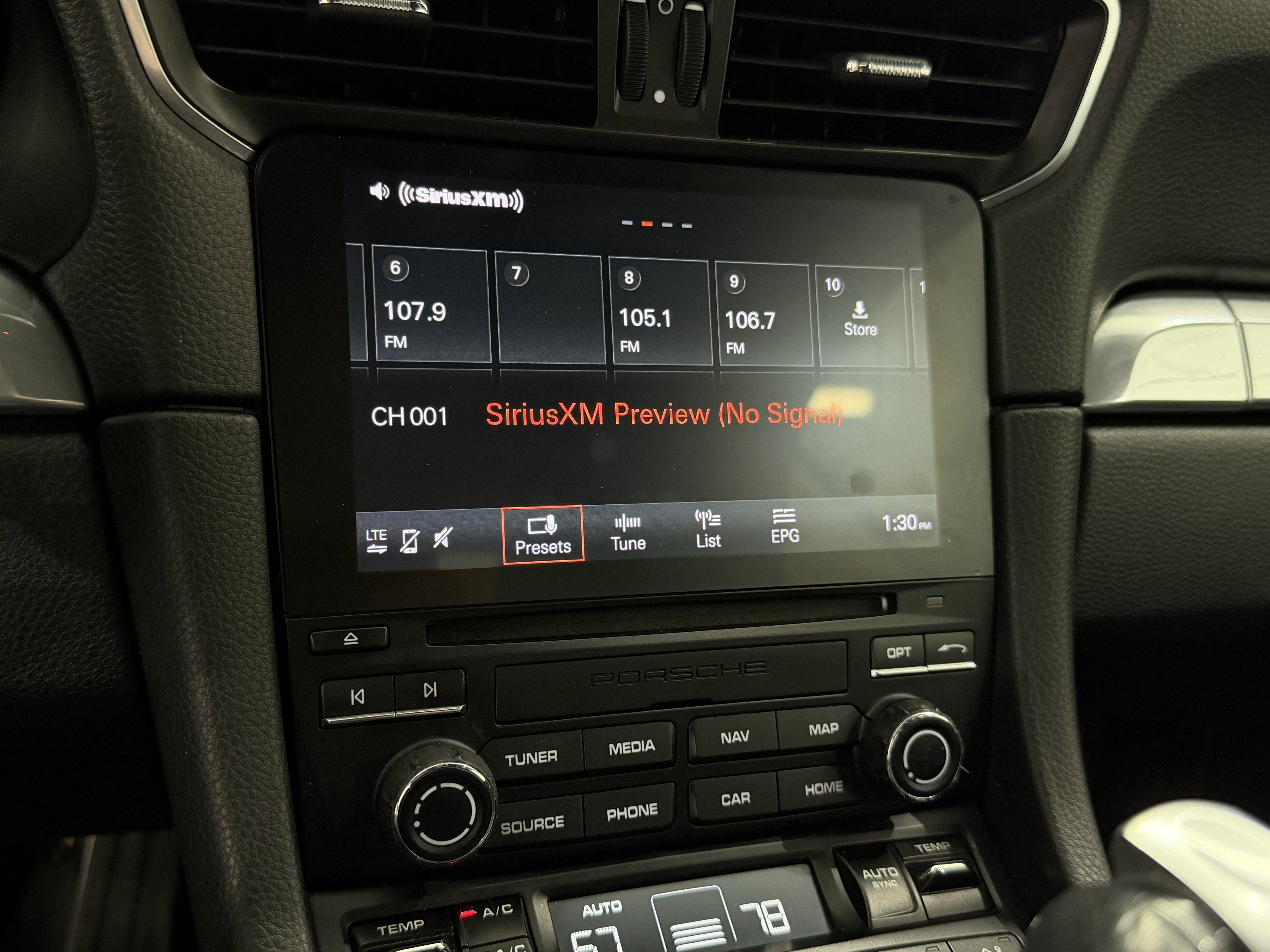 2017 Porsche 911 Carrera