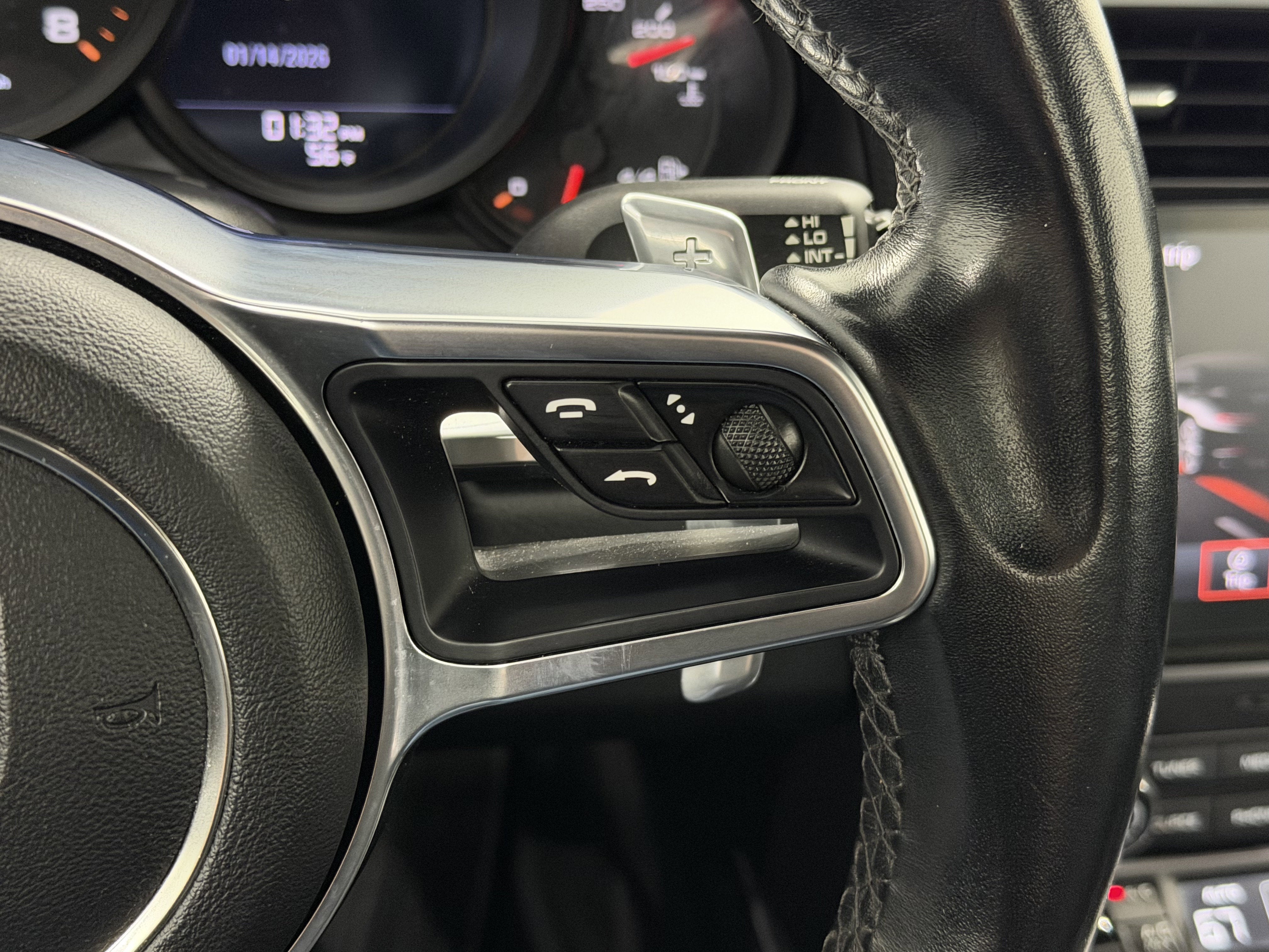 2017 Porsche 911 Carrera