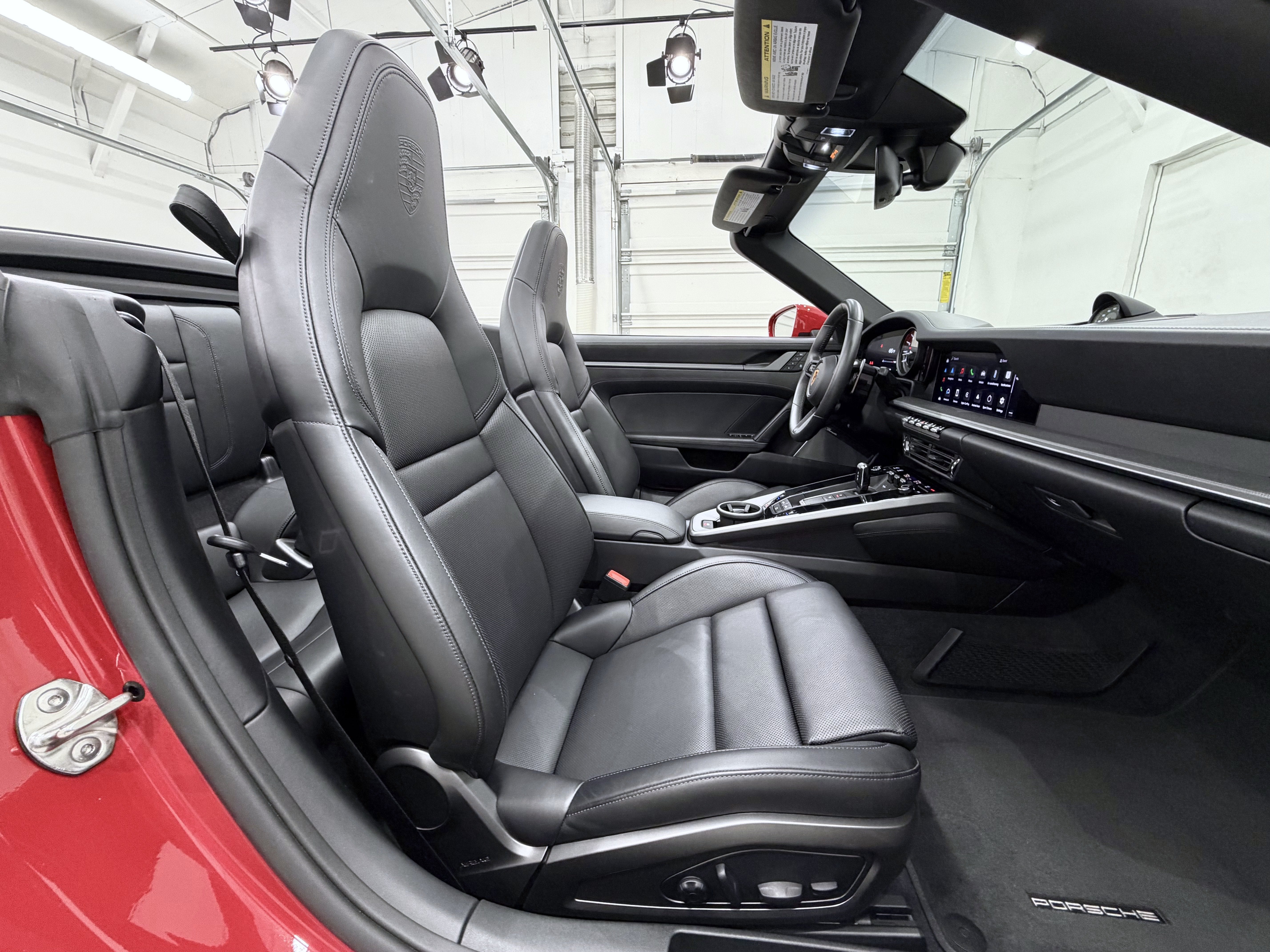 2023 Porsche 911 Carrera