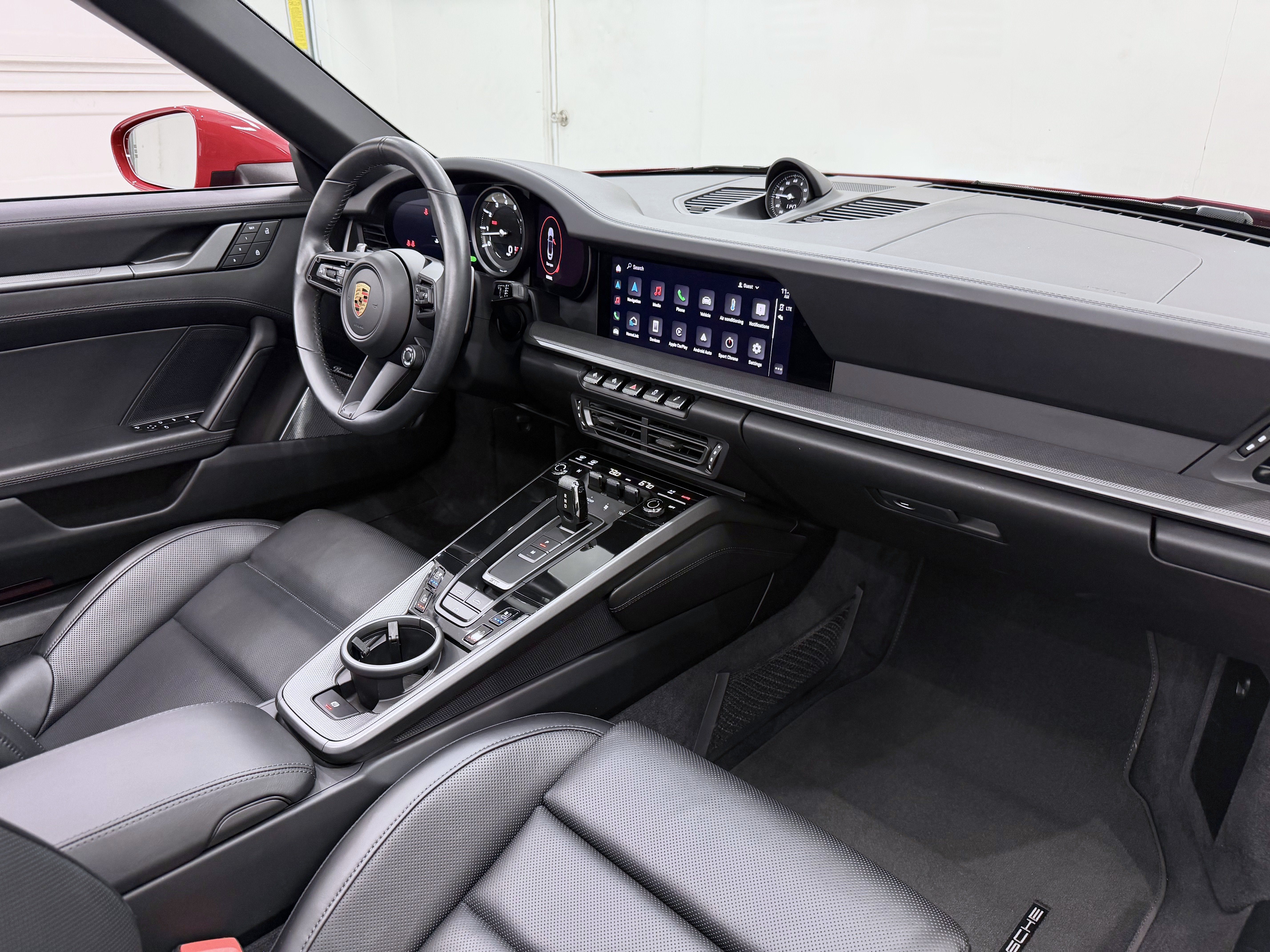 2023 Porsche 911 Carrera