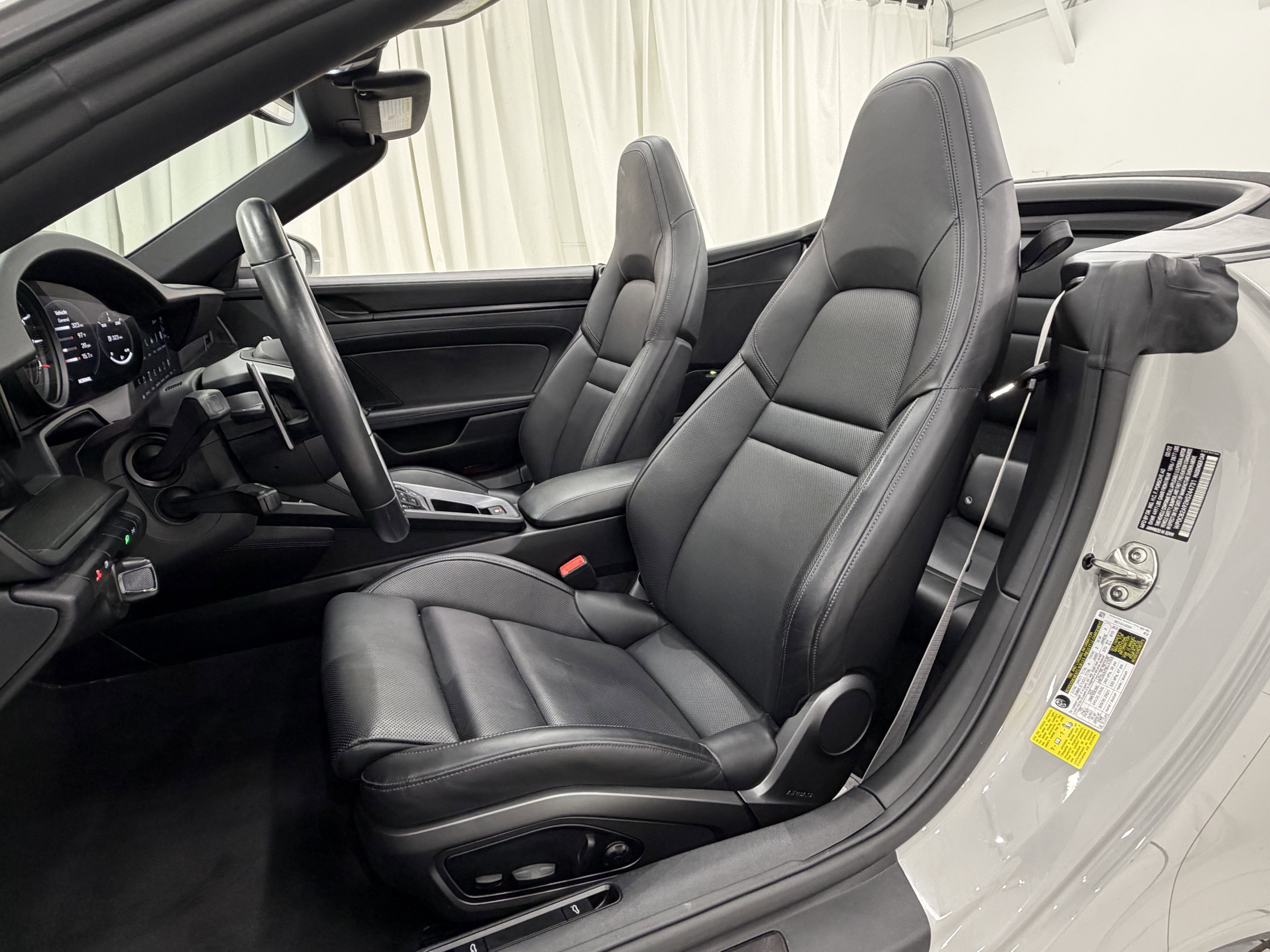 2022 Porsche 911 Carrera GTS