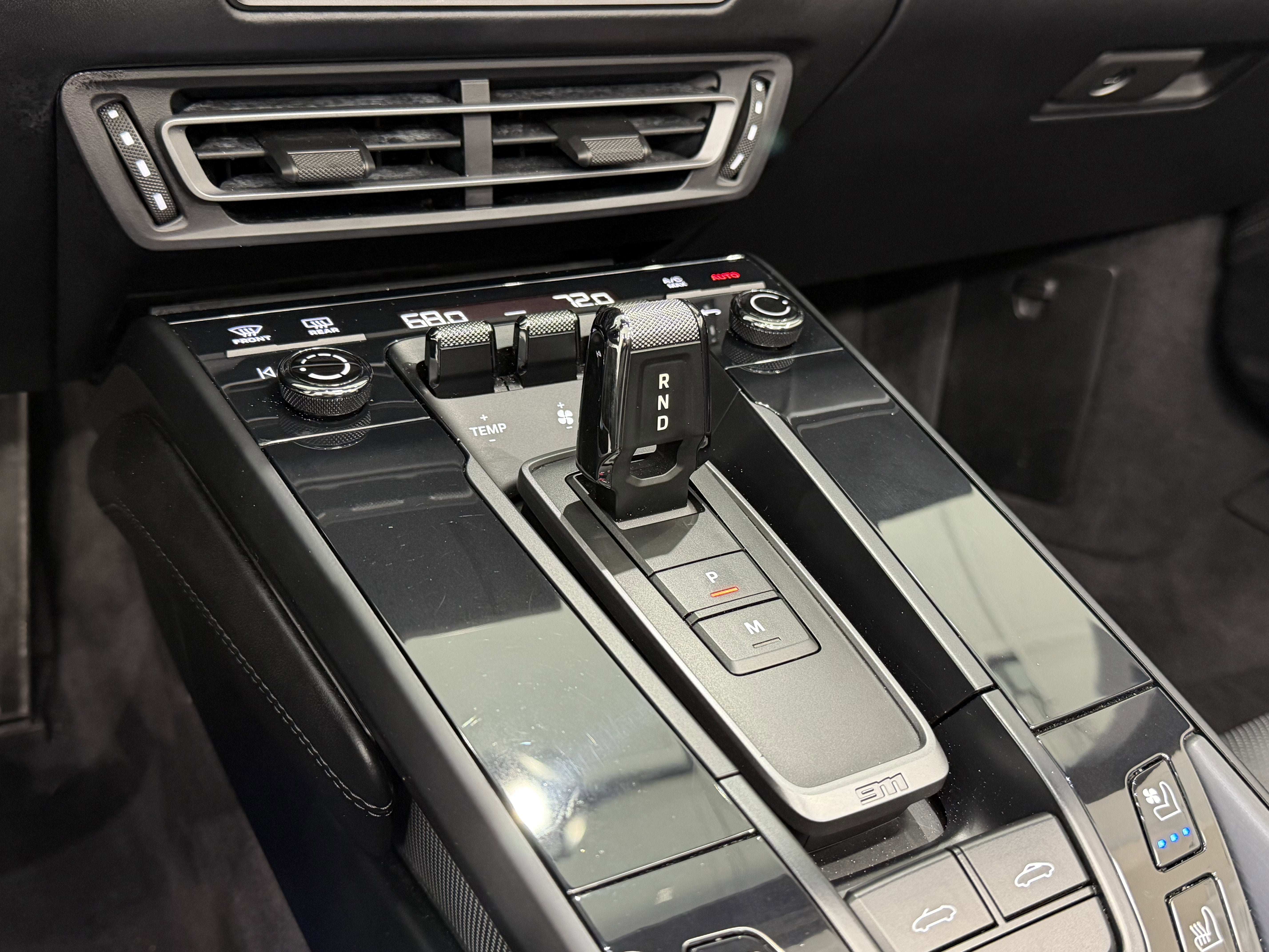 2022 Porsche 911 Carrera GTS