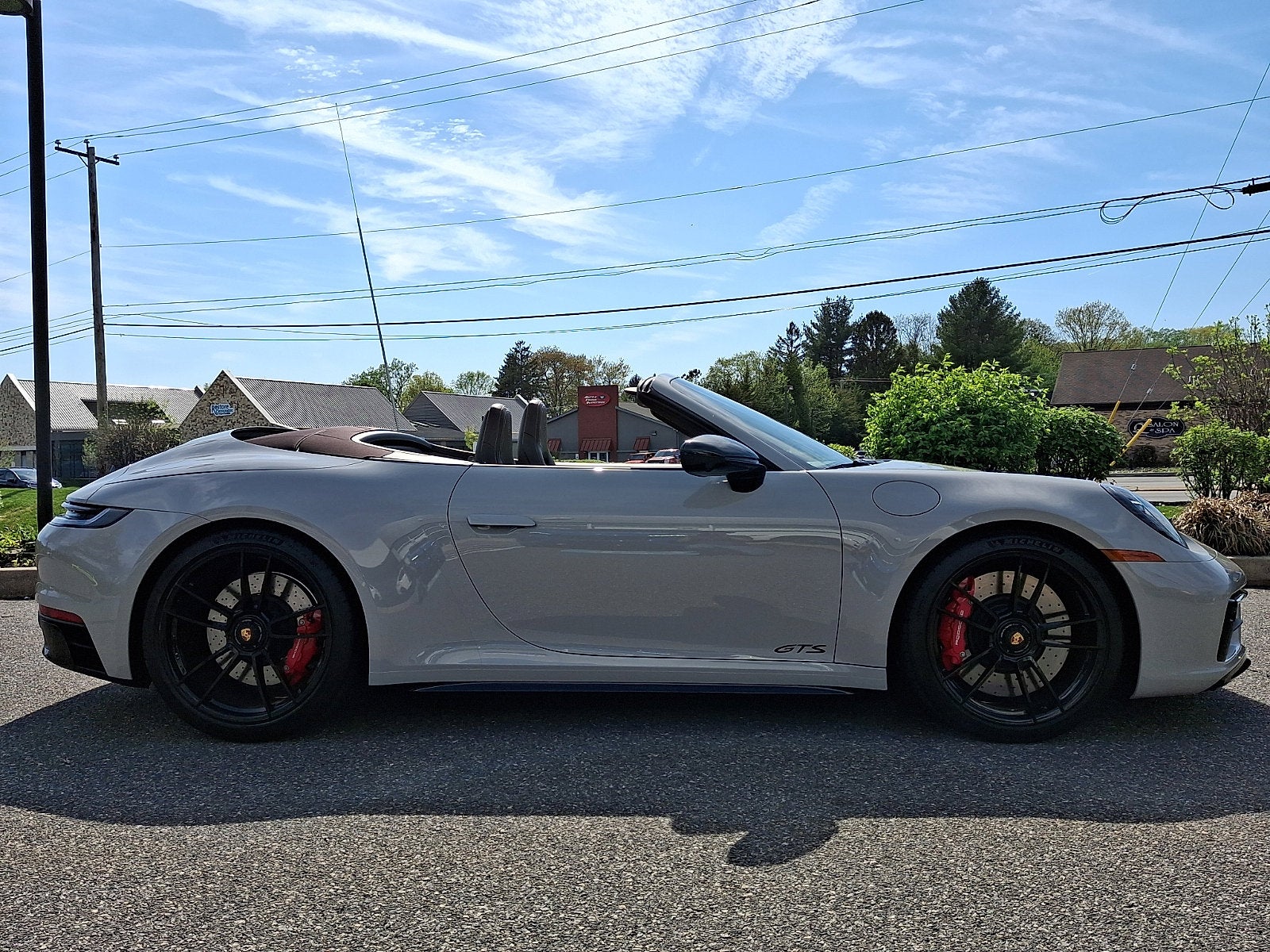 2023 Porsche 911 Carrera 4 Gts