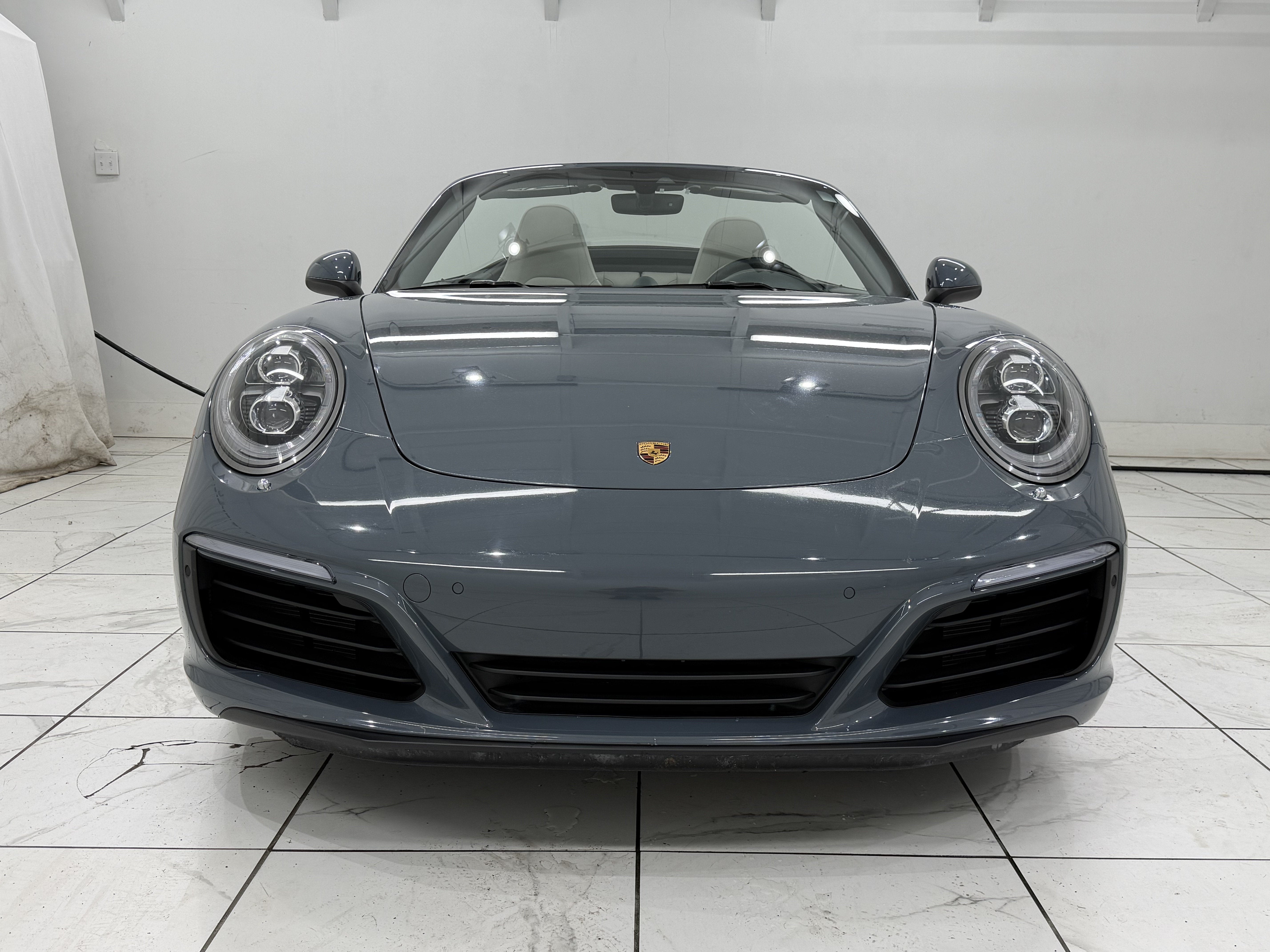 2017 Porsche 911 Carrera 4S