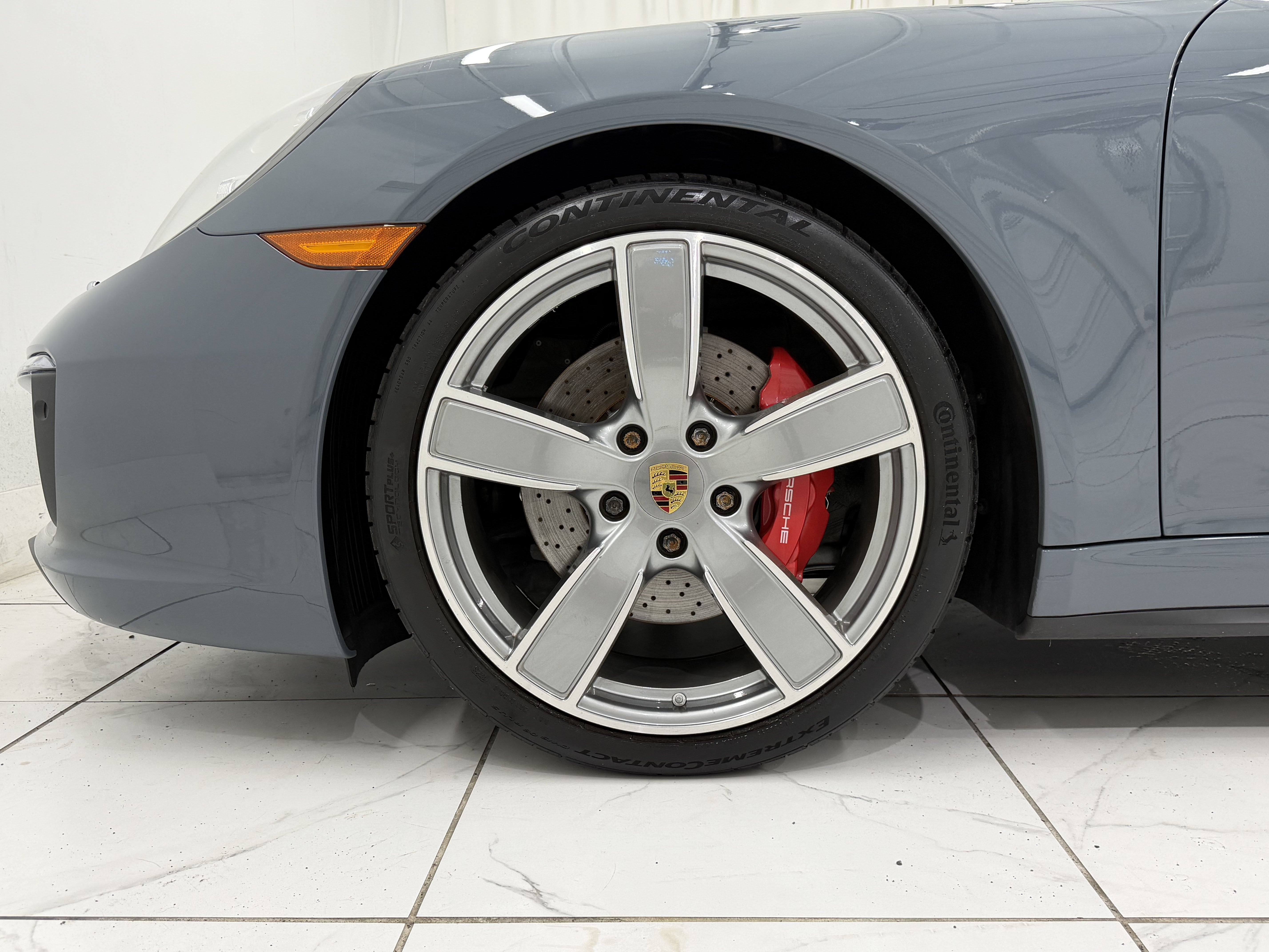2017 Porsche 911 Carrera 4S