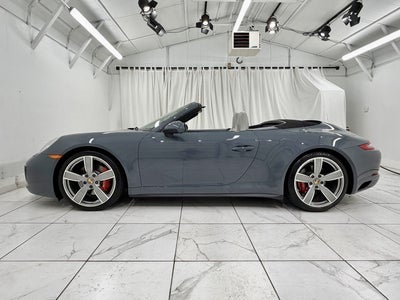2017 Porsche 911 Carrera 4S