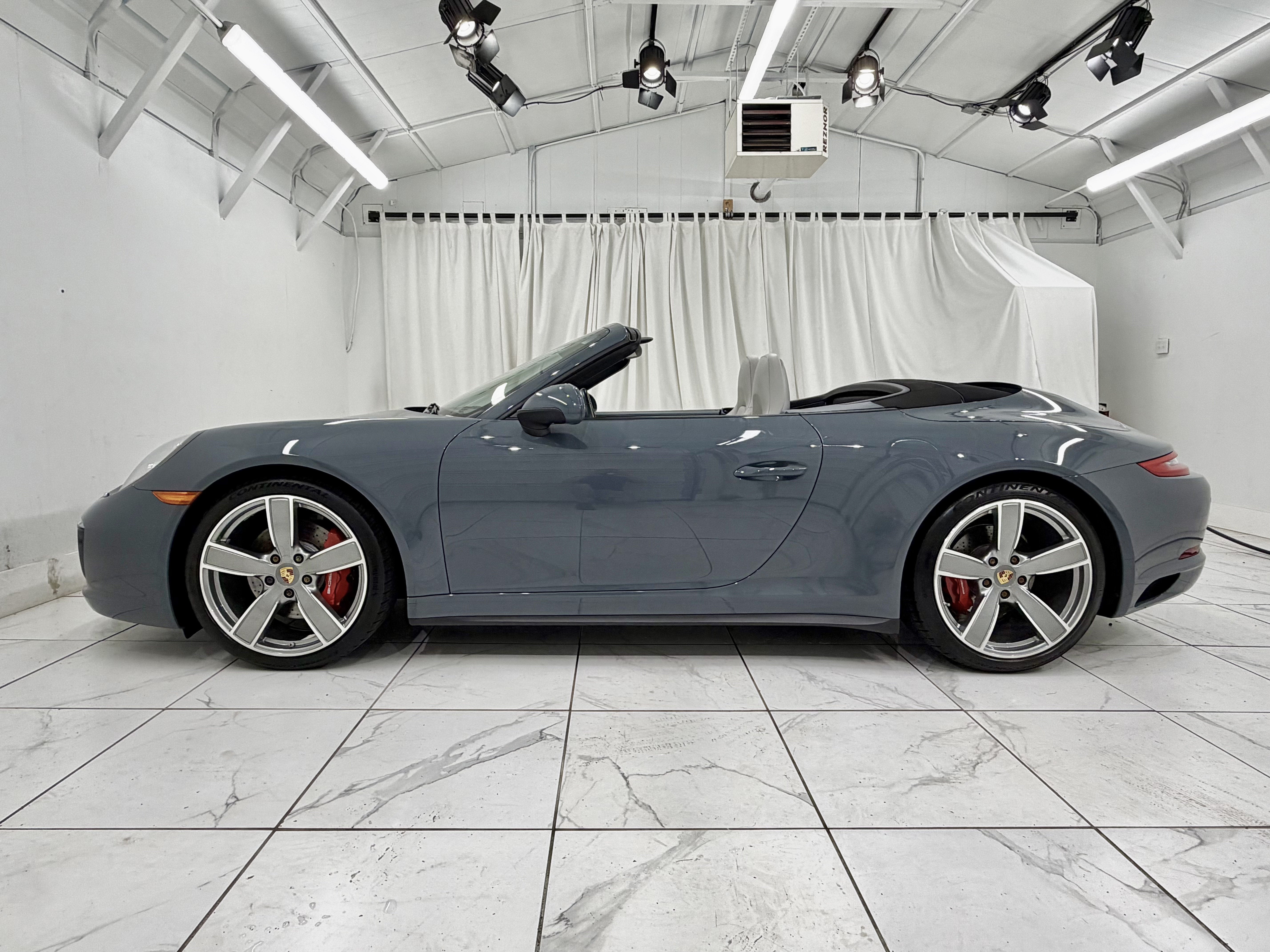 2017 Porsche 911 Carrera 4S