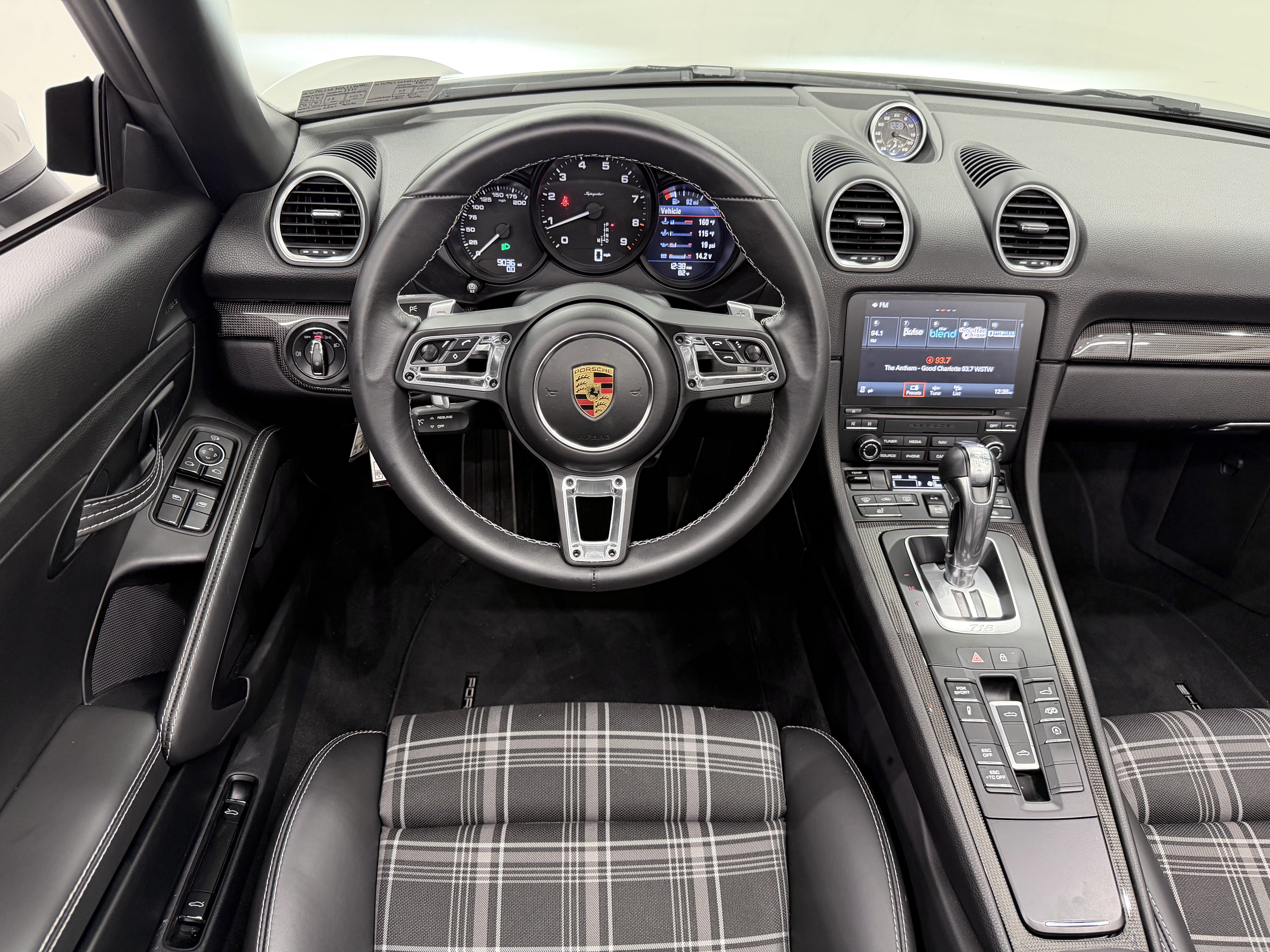 2021 Porsche 718 Spyder Roadster