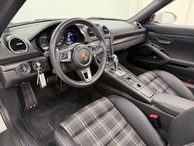 2021 Porsche 718 Spyder Roadster